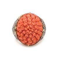 YELLOW GOLD, CORAL AND DIAMOND RING