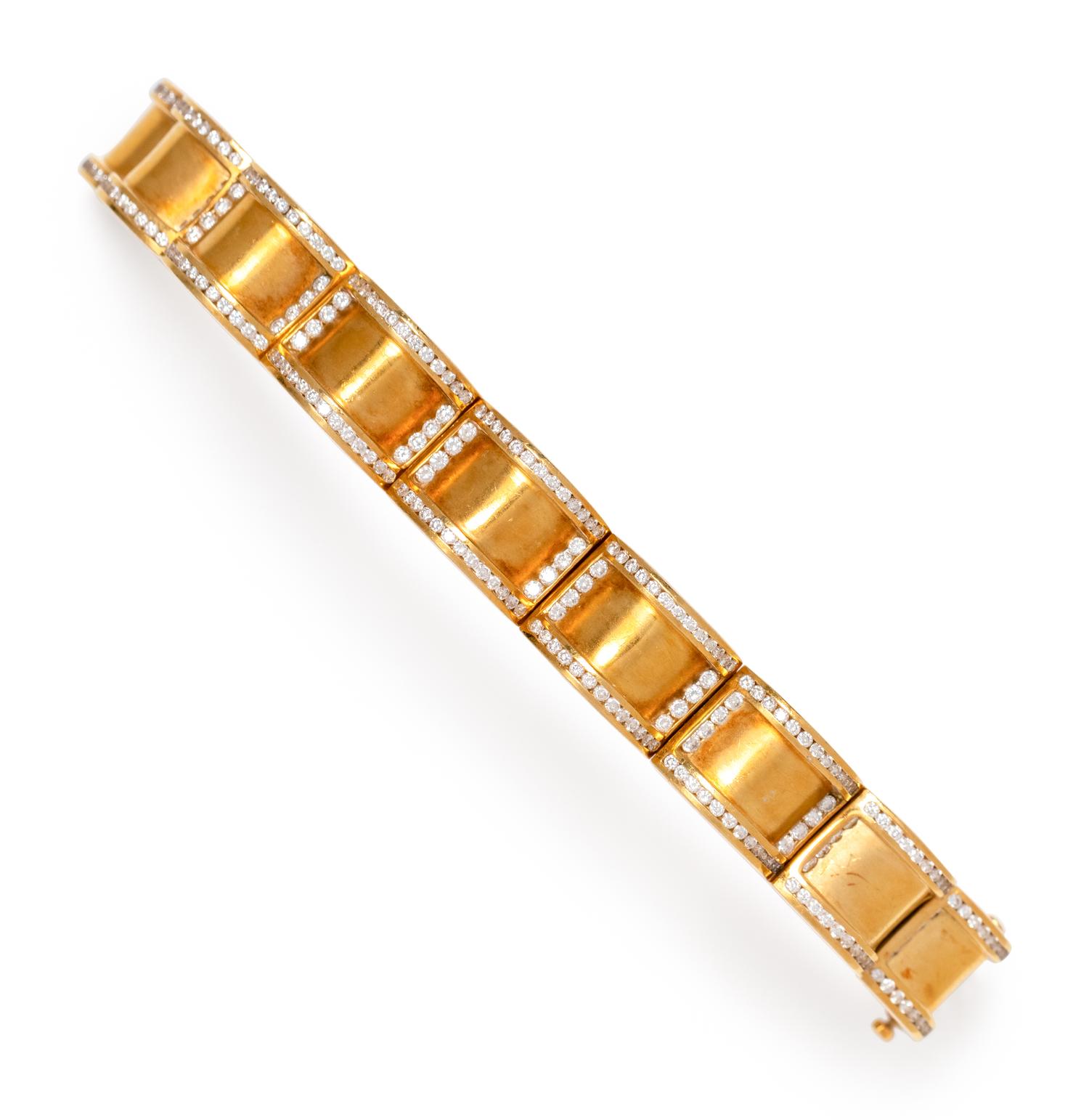 CHARLES KRYPELL, YELLOW GOLD AND DIAMOND BRACELET