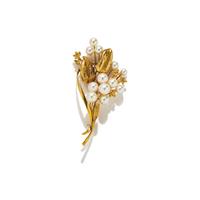 MIKIMOTO, CULTURED PEARL AND YELLOW GOLD FLOWER BROOCH