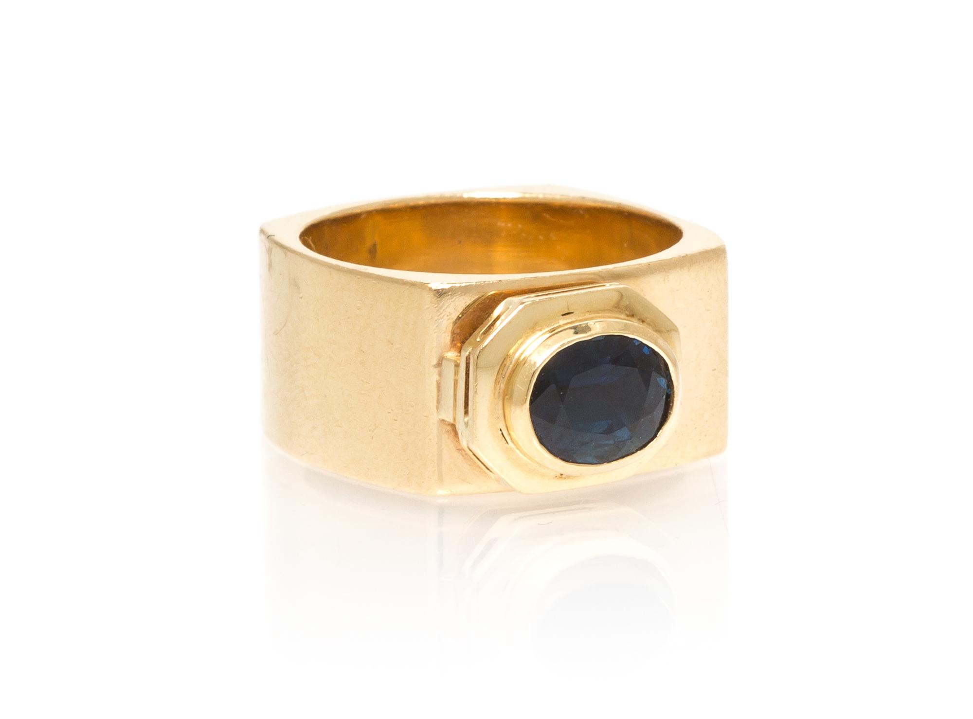 A 14 Karat Yellow Gold and Sapphire Ring, 6.90 dwts.