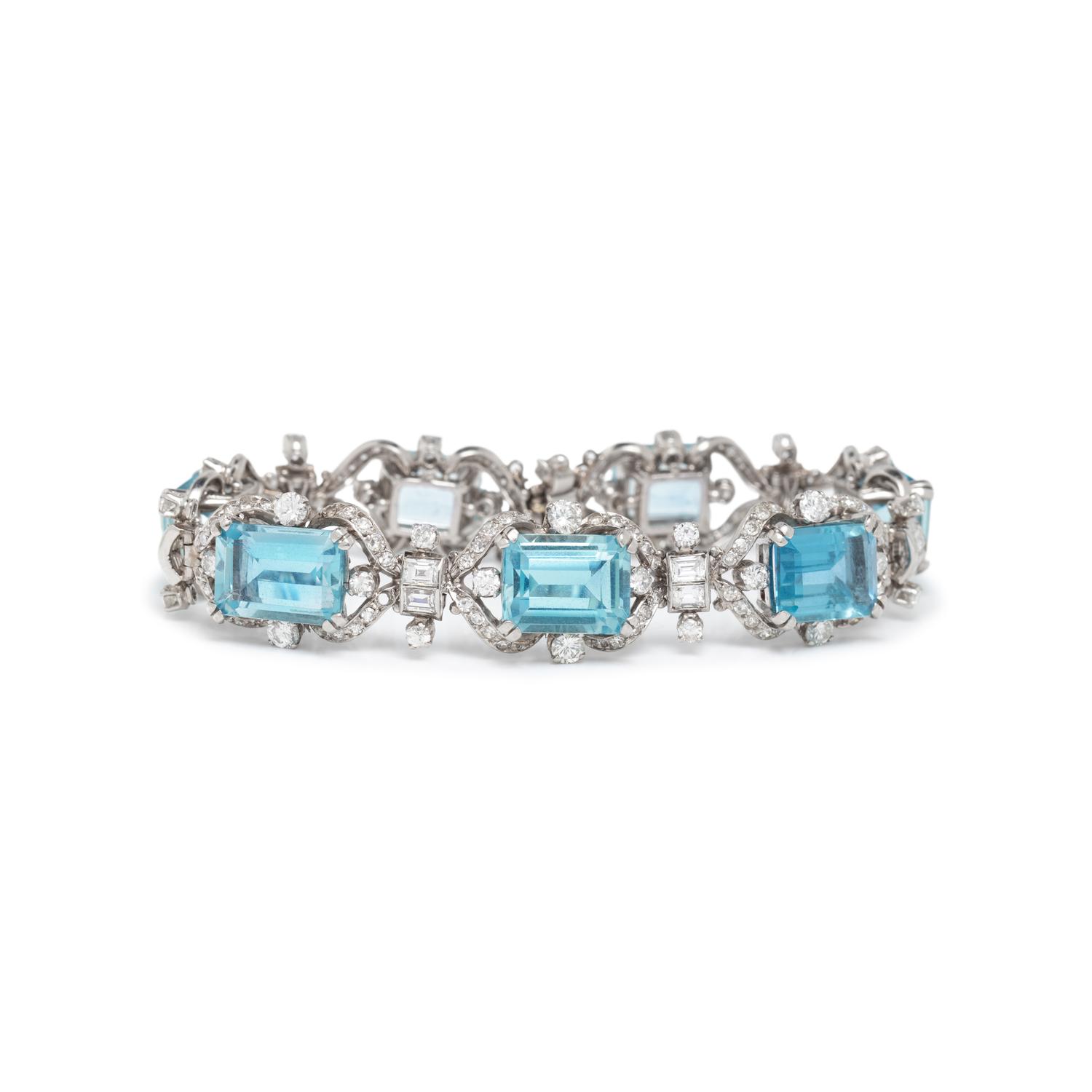 AQUAMARINE AND DIAMOND BRACELET