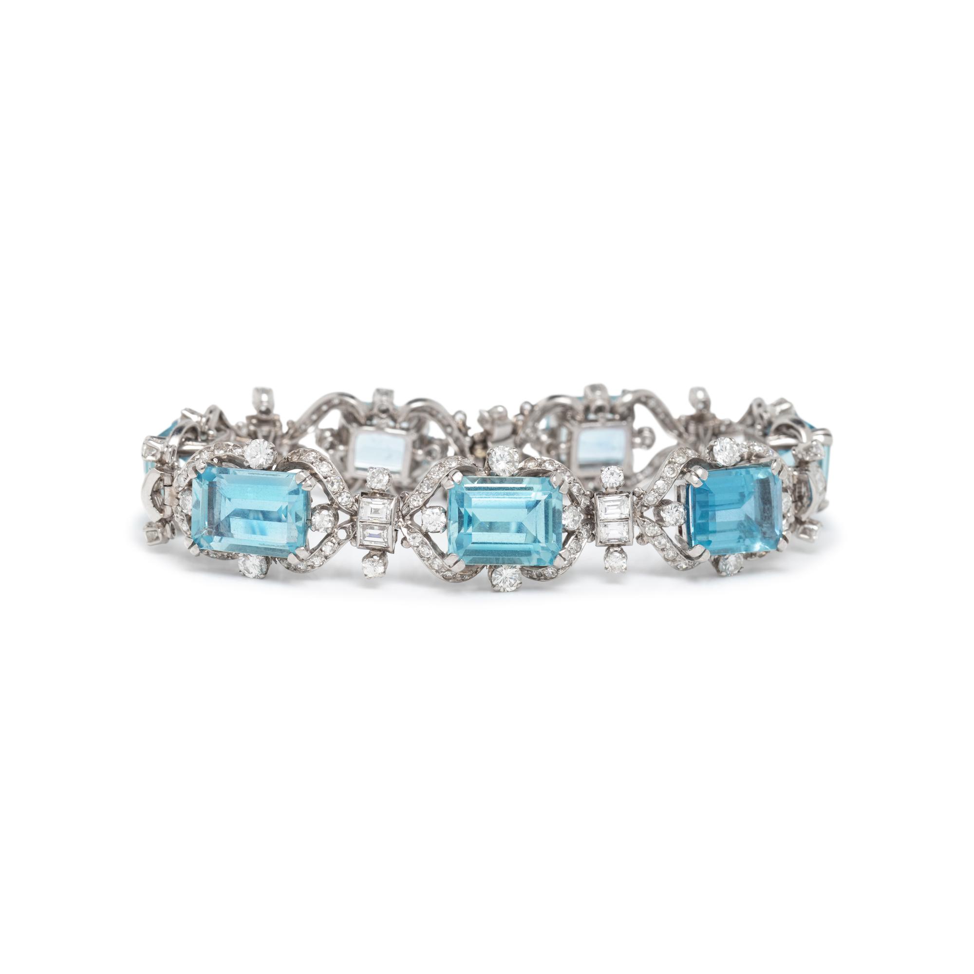 AQUAMARINE AND DIAMOND BRACELET