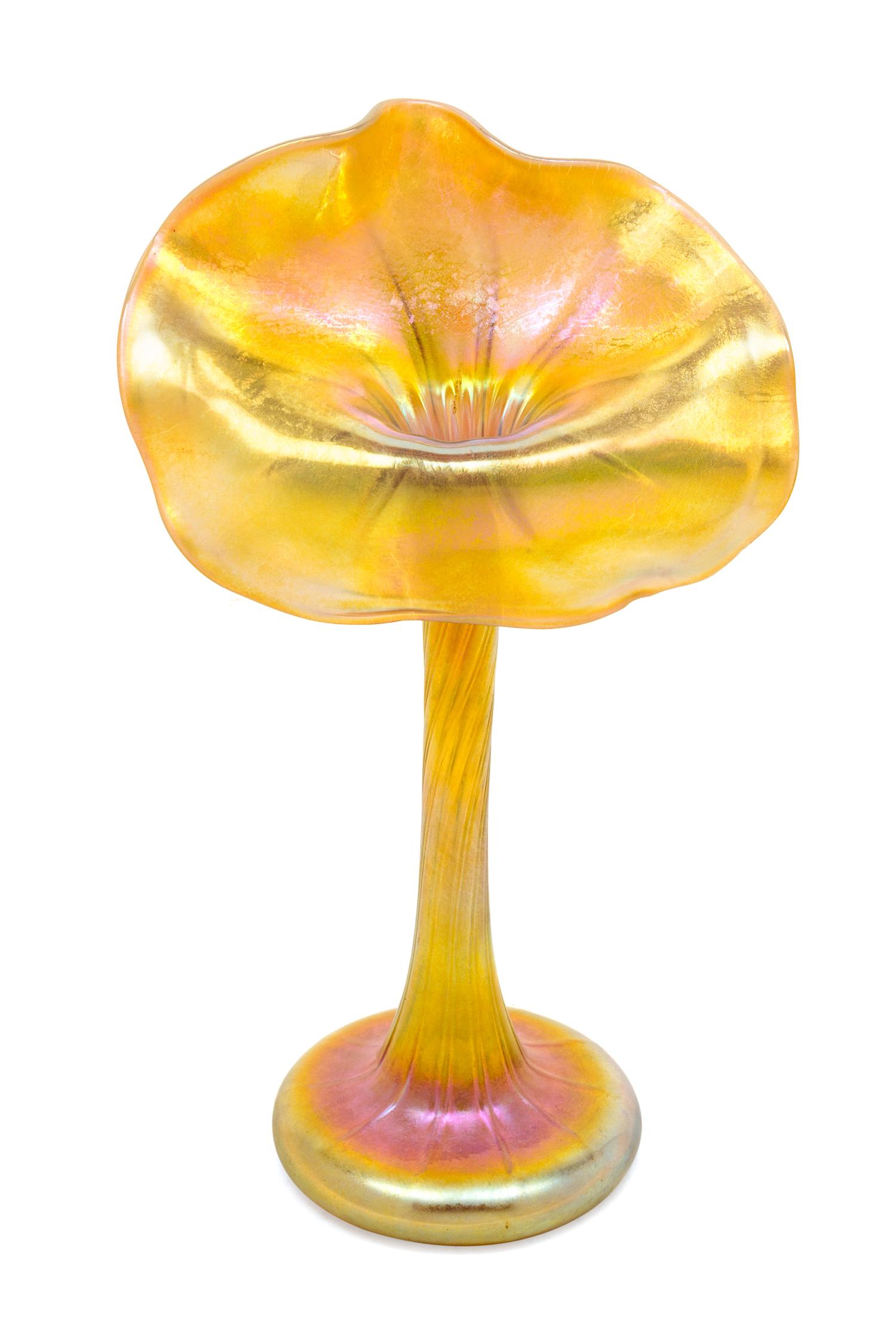 American, 20TH CENTURY, a Jack-in-the-Pulpit vase, with gold iridescence