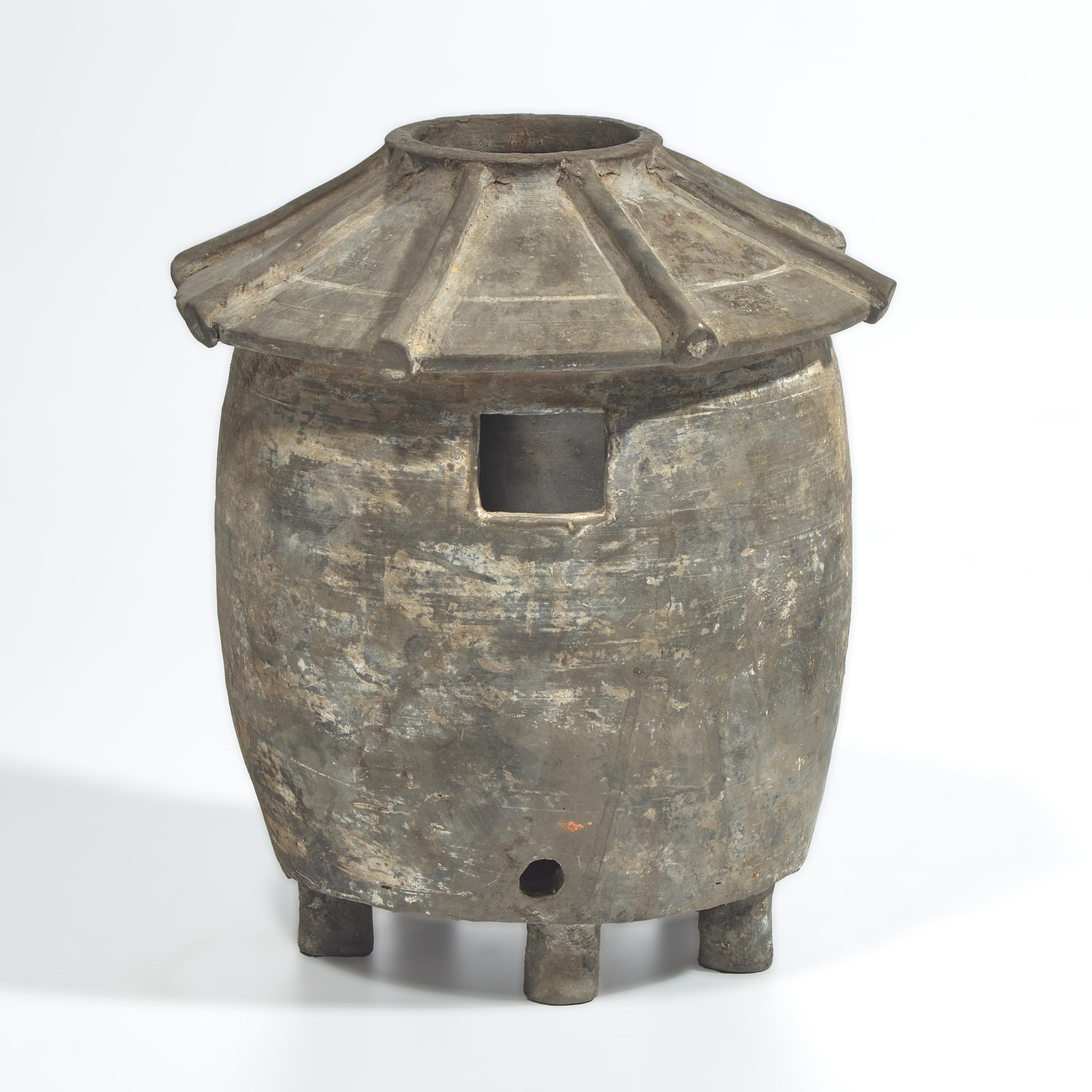 A Chinese Pottery Granary Vessel, Han Dynasty 漢 灰陶谷仓