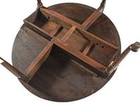 A Queen Anne Santo Domingo Mahogany Drop Leaf Dining Table