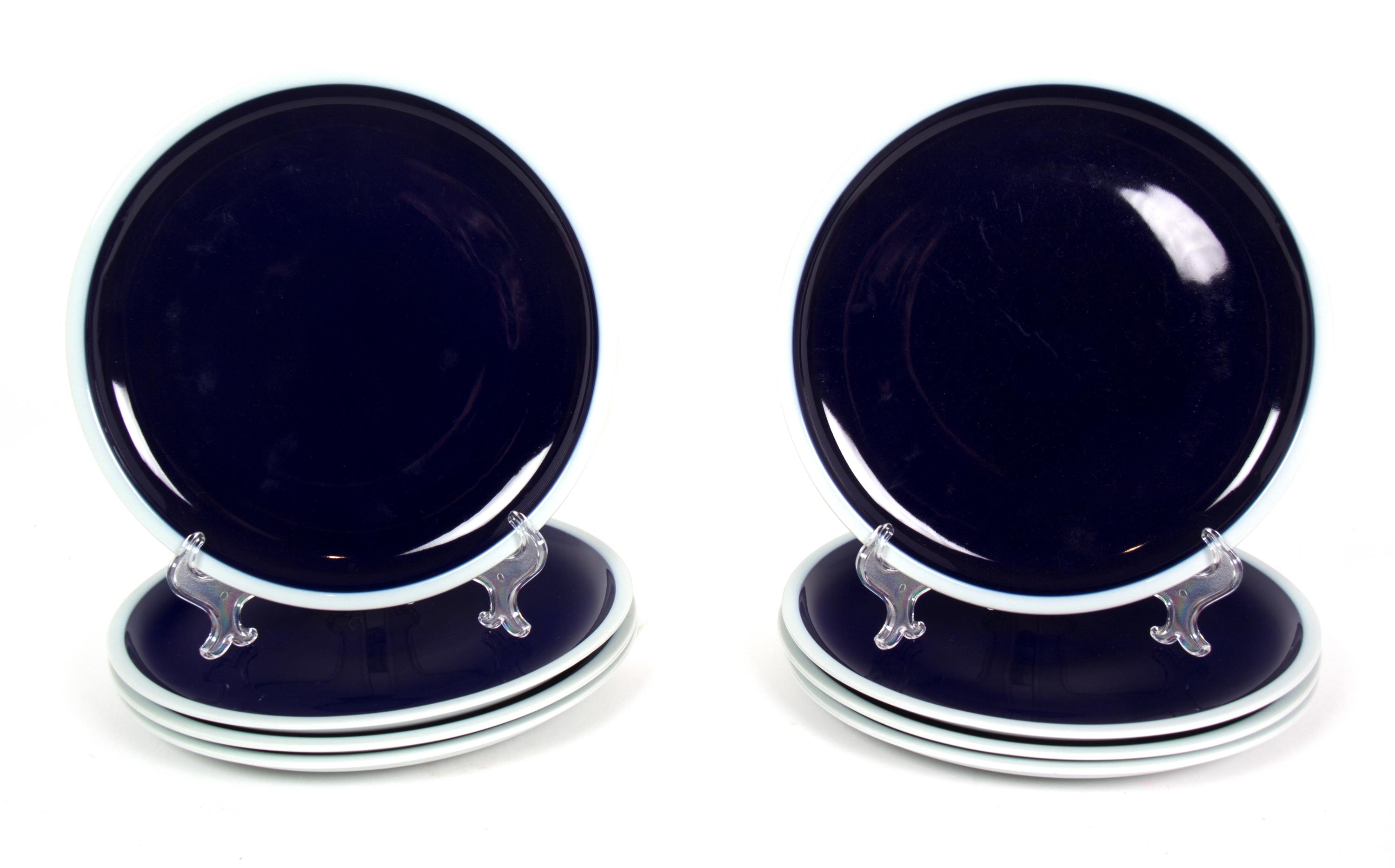 Eight Block Deep Blue Glazed China Dinner Plates Diameter 10 1/2 inches. — 20TH CENTURY