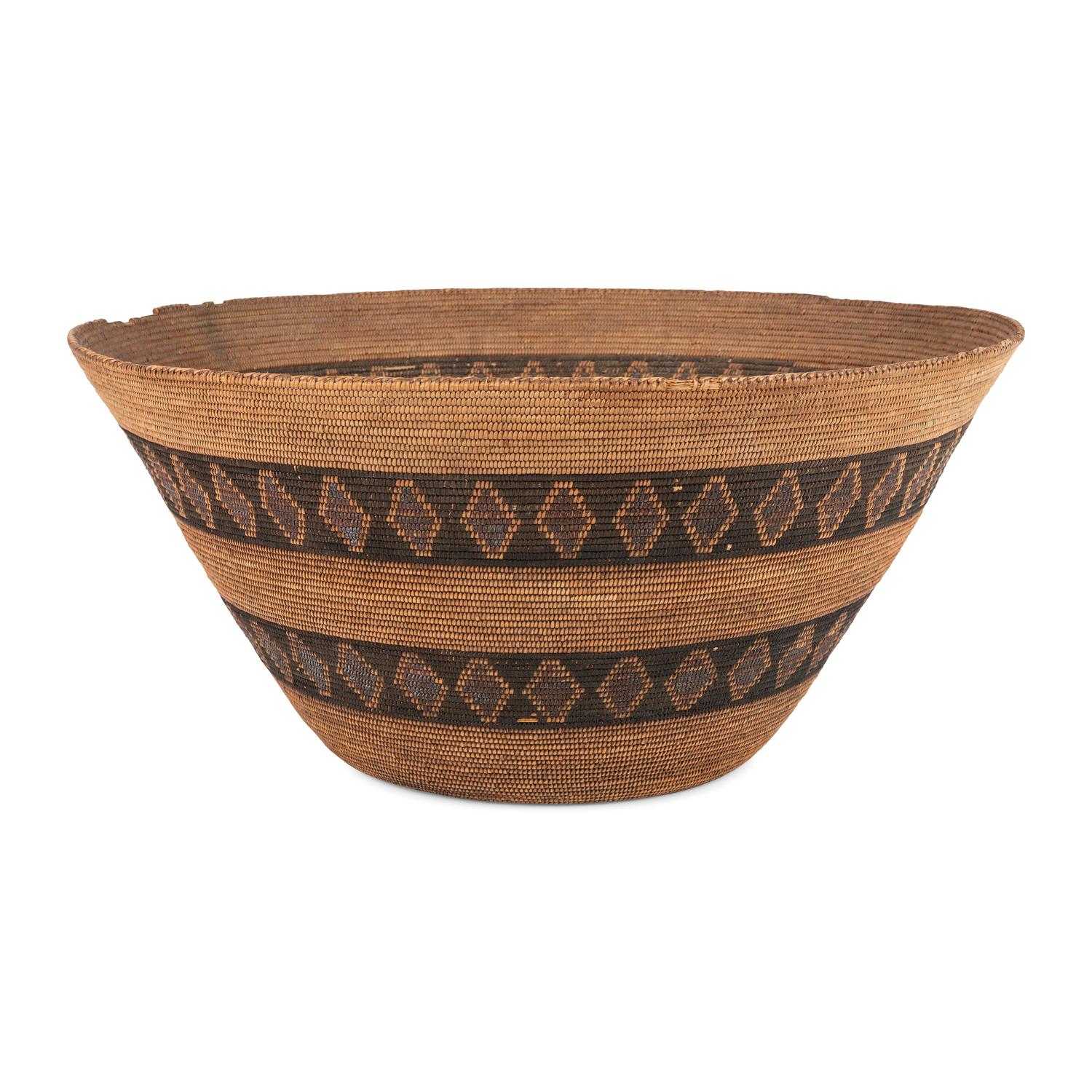 Large Yokut Basket