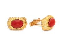 YELLOW GOLD AND CORAL CUFFLINKS