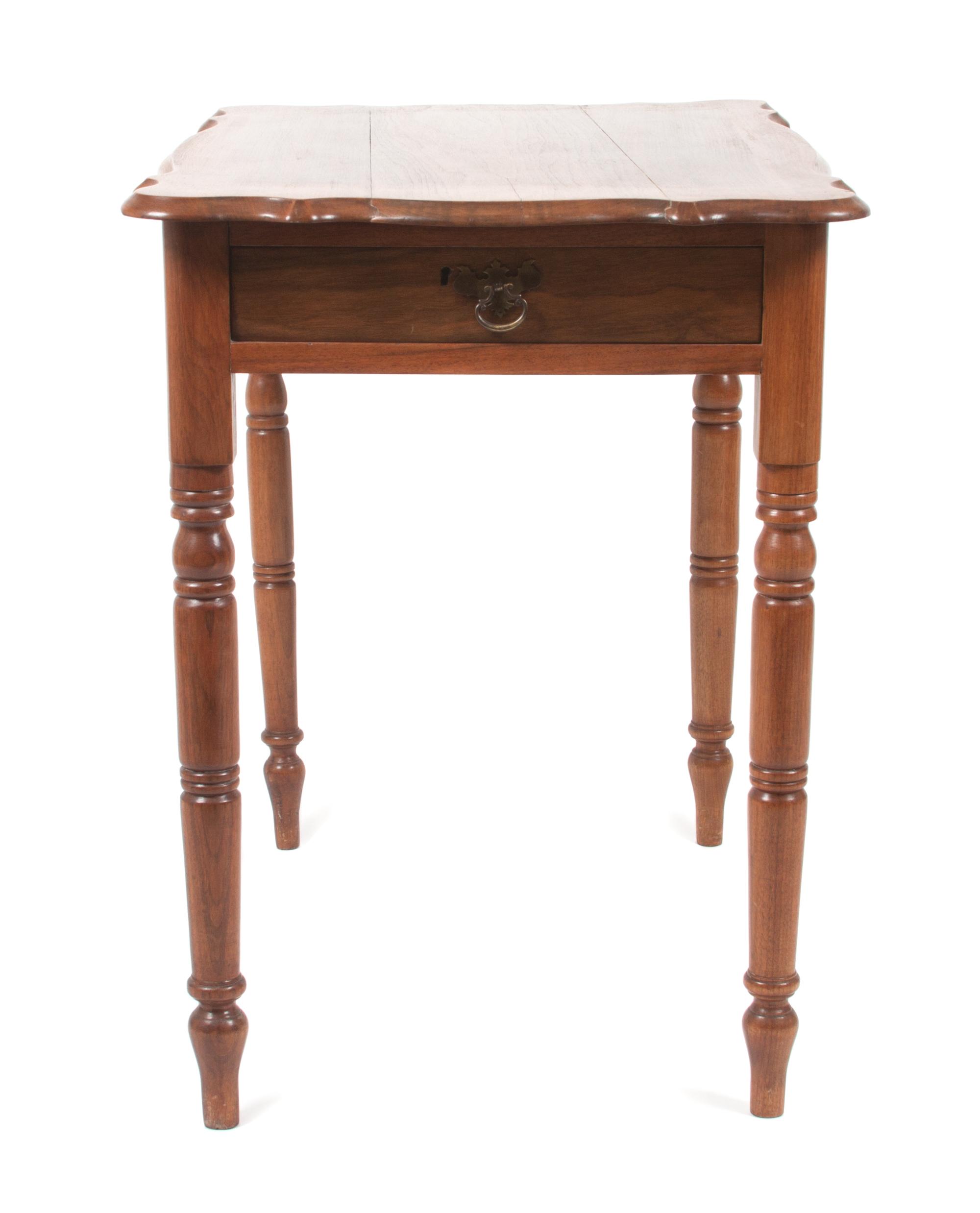 An American Parlor Table Height 28 x width 32 x depth 21 inches. — 19TH/20TH CENTURY