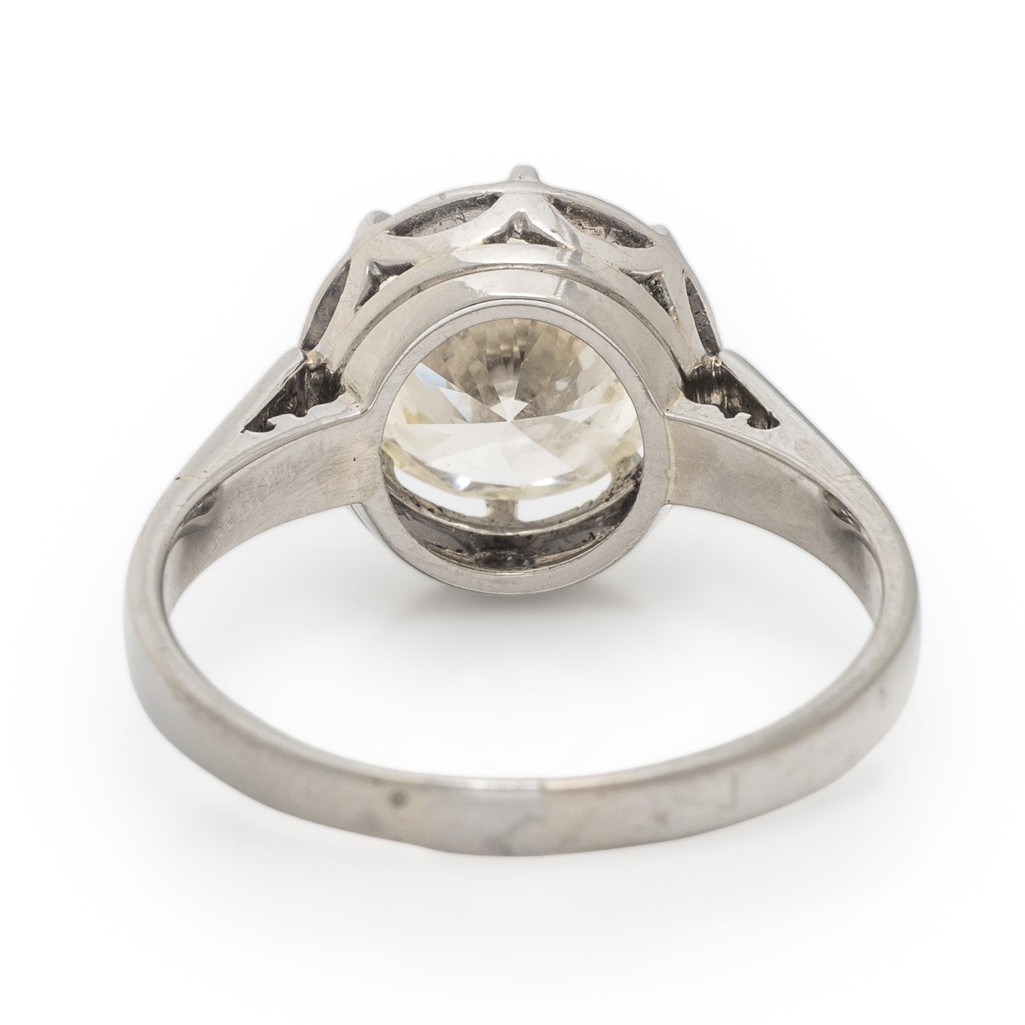 Diamond and White Gold Ring