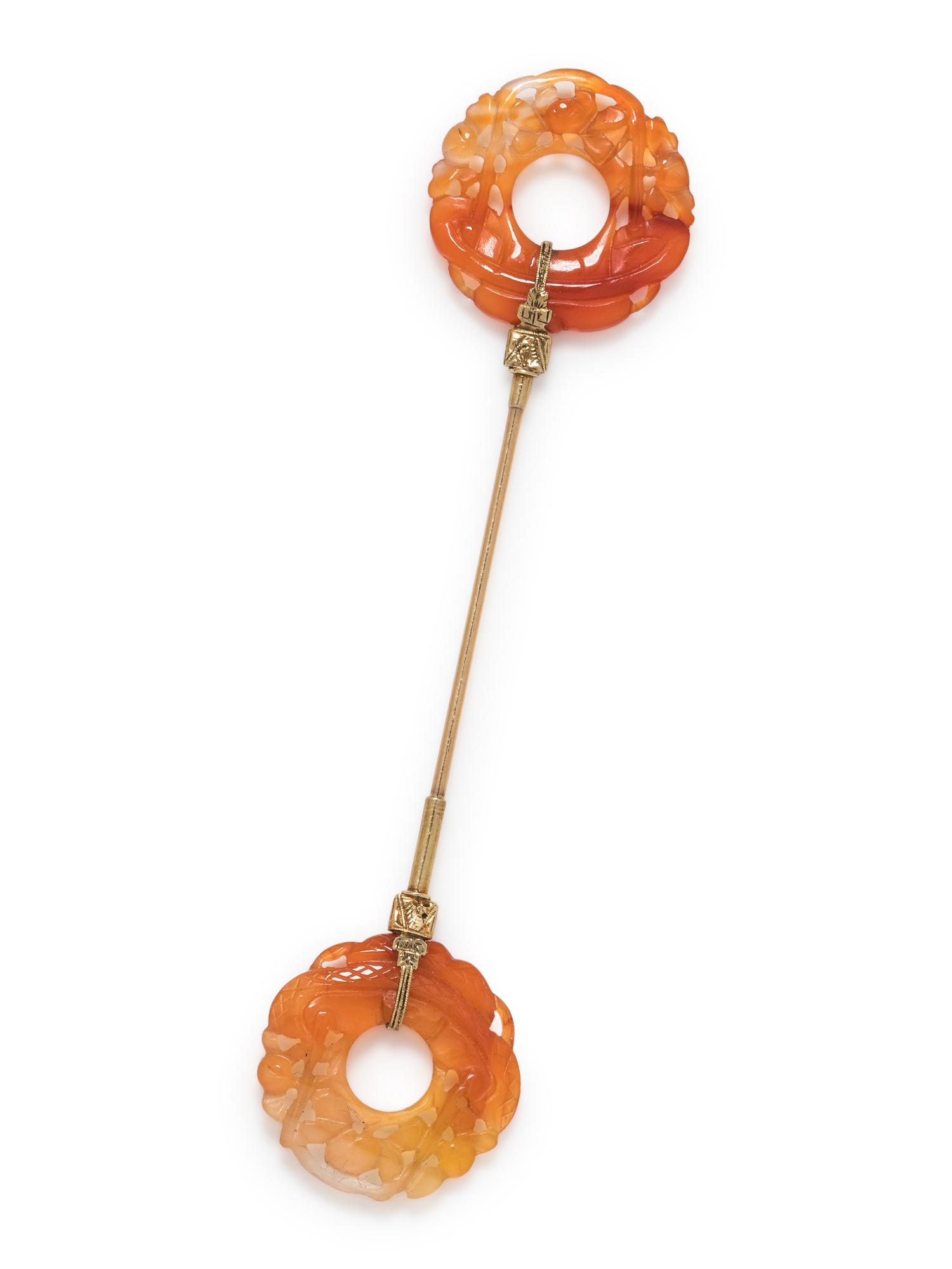 ART DECO, CARNELIAN JABOT PIN