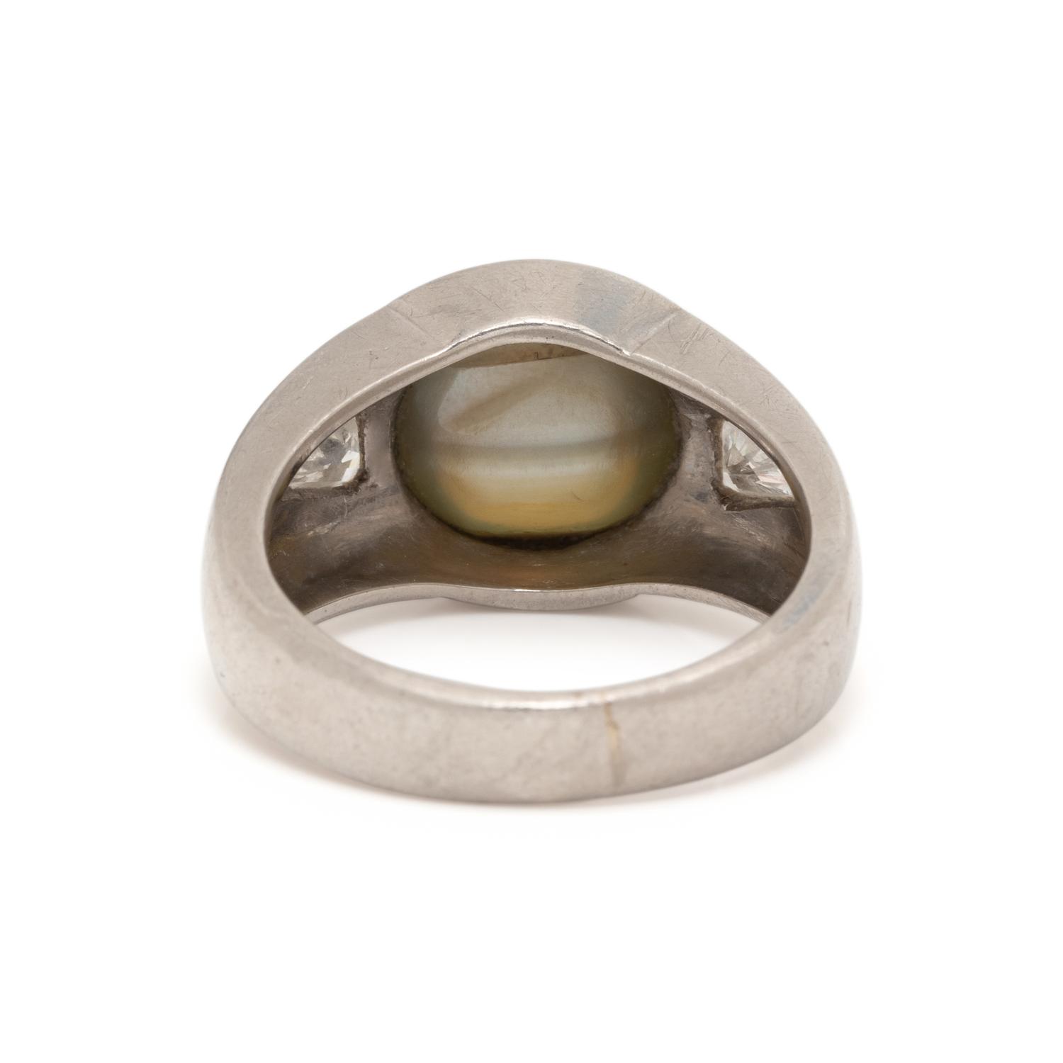 CAT'S EYE CHRYSOBERYL AND DIAMOND RING