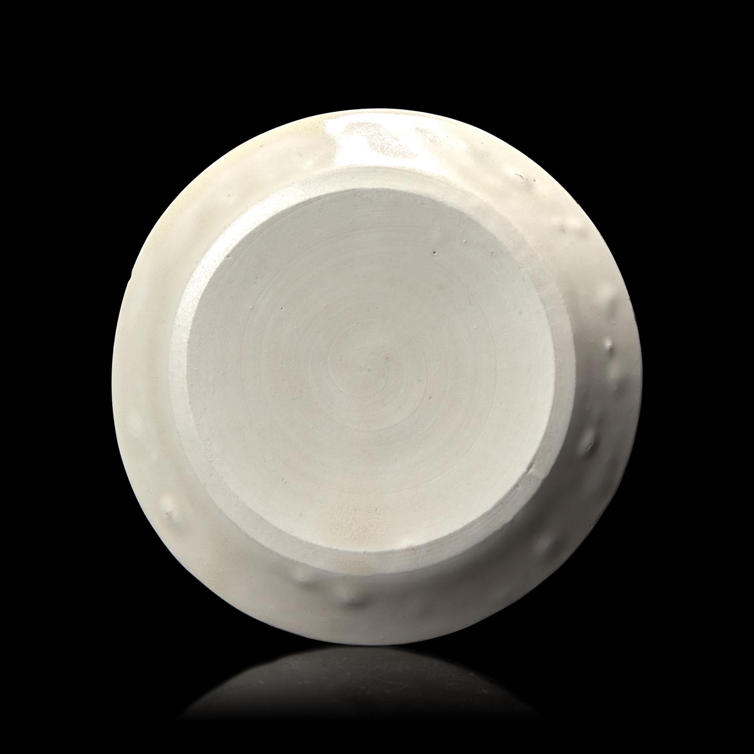 A Small Chinese Ding-Type Incised Dish, Possibly Song Dynasty 或為宋 定窯白釉劃花碟