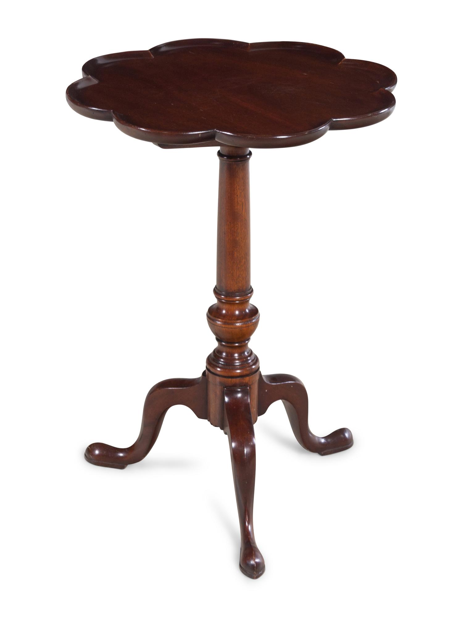 A Georgian Style Mahogany Tea Table