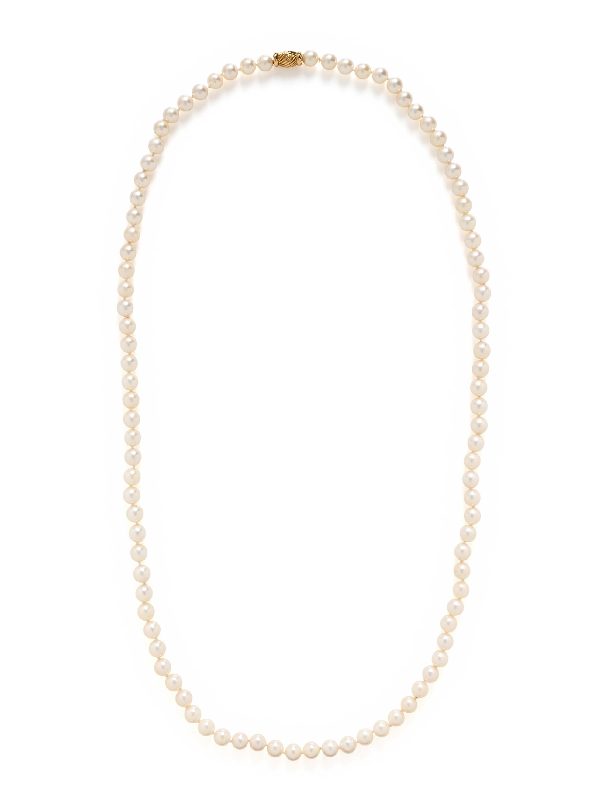 CULTURED PEARL NECKLACE