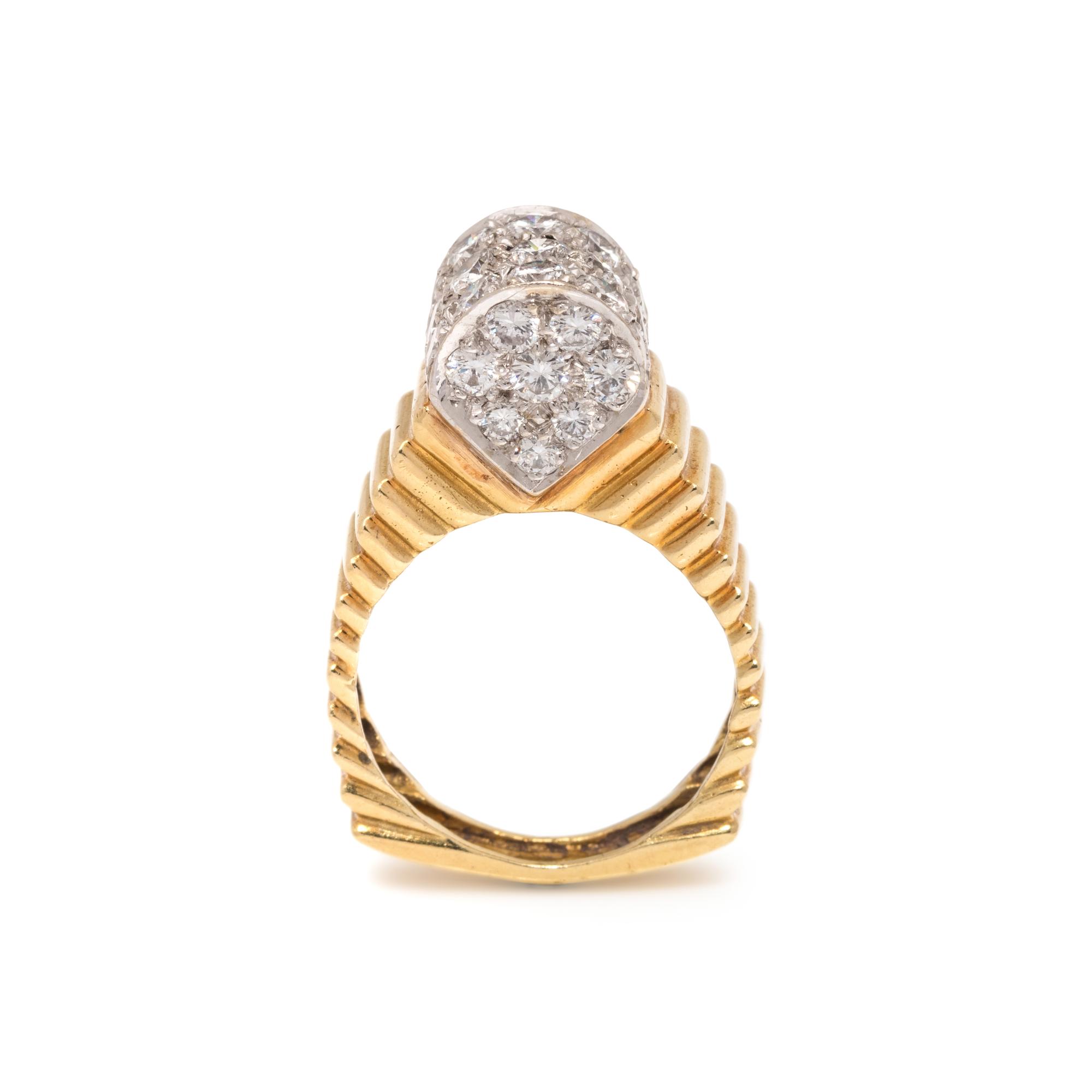 BICOLOR GOLD AND DIAMOND RING