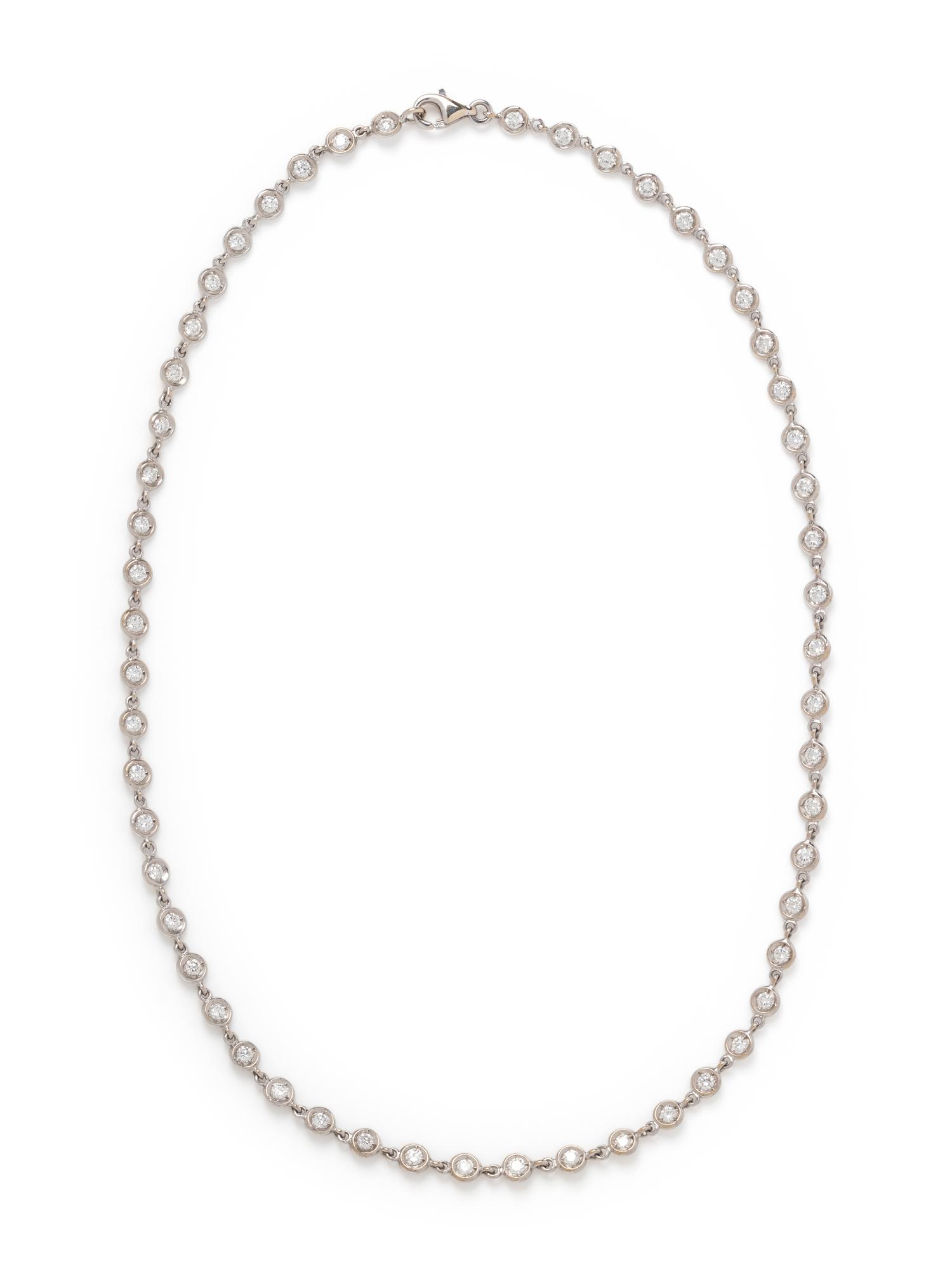 WHITE GOLD AND DIAMOND NECKLACE
