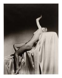 Lisa on Silk, New York, 1940