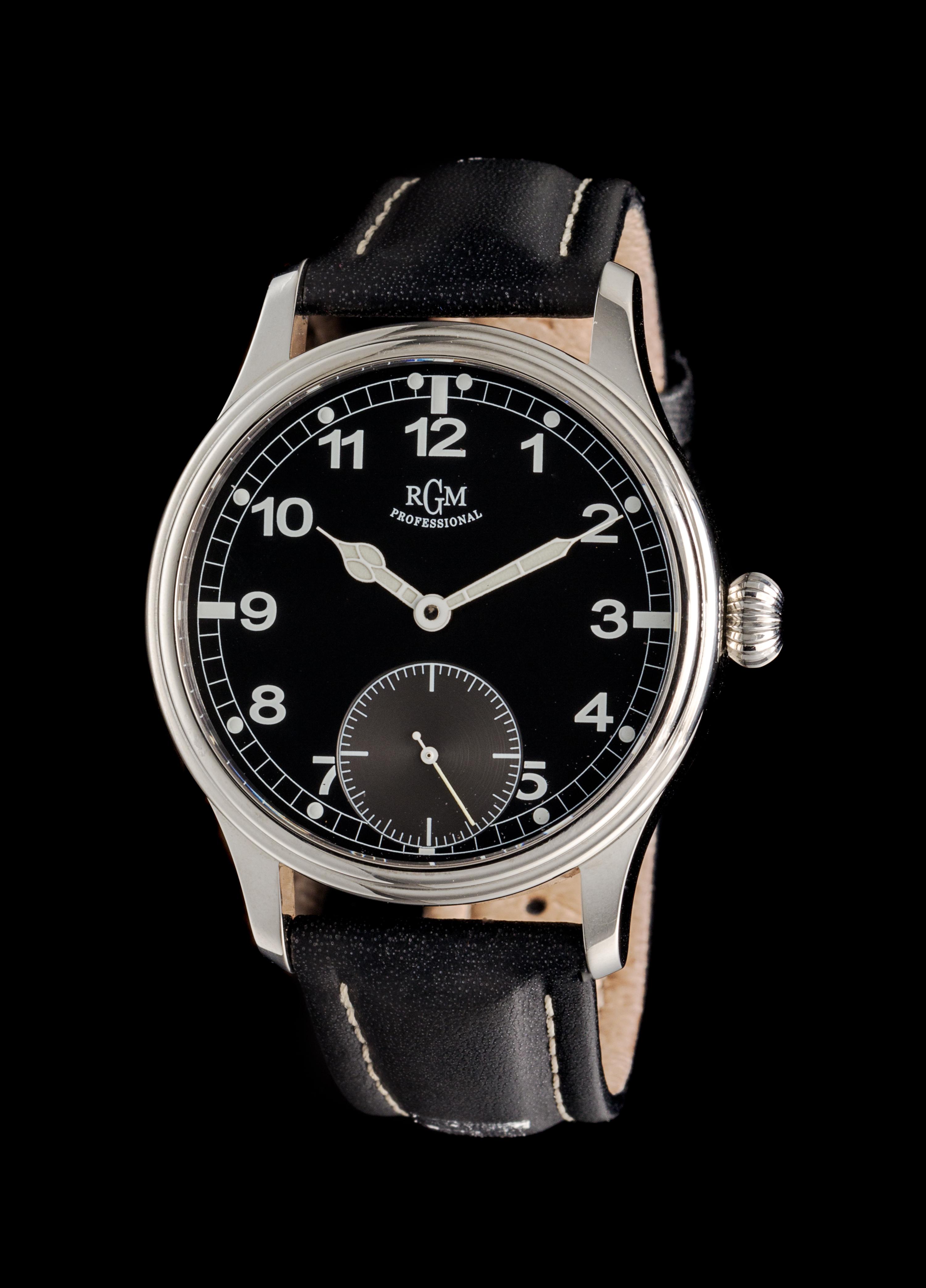 A Stainless Steel Ref. 150 Wristwatch, RGM Professional,