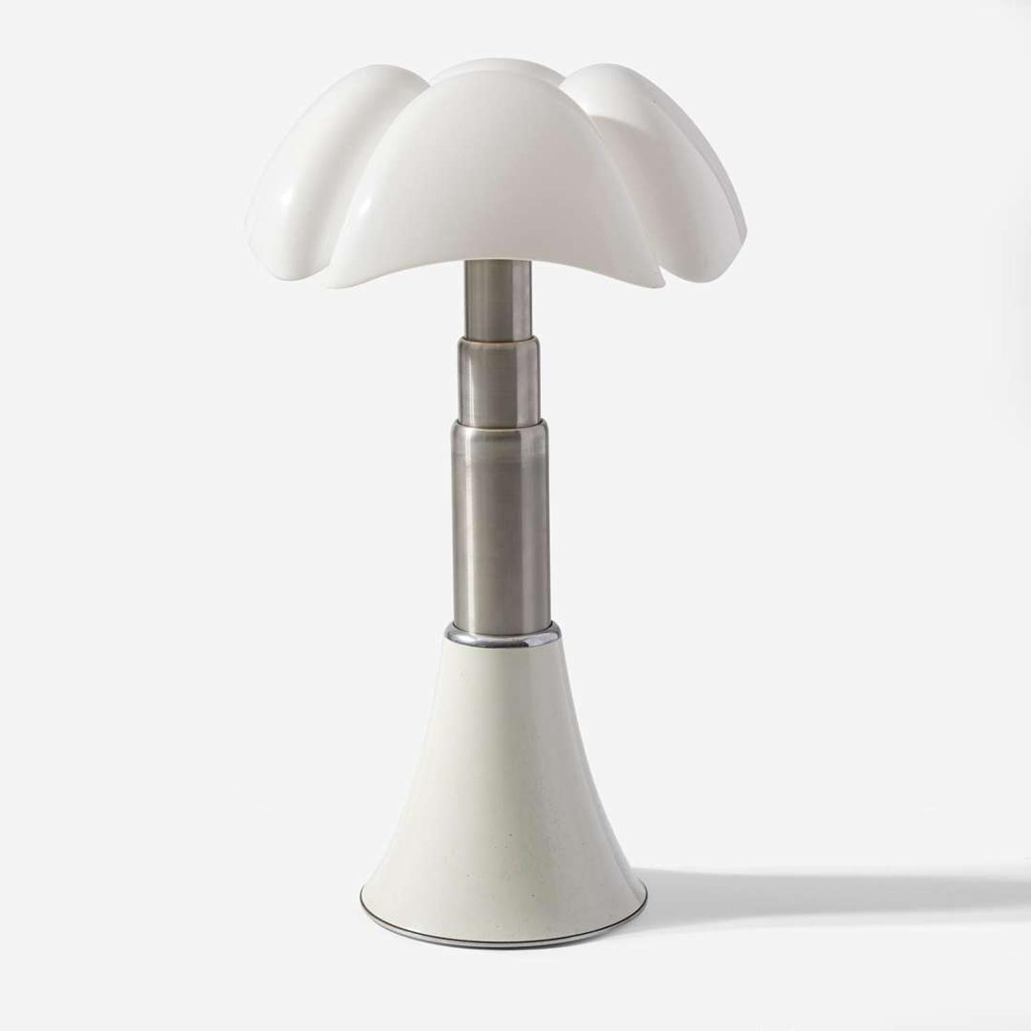 Gae Aulenti (Italian, 1927-2012) "Pipistrello" Lamp, Model No. 620, Martinelli Luce, Italy, designed 1965, the present lot circa 1970s