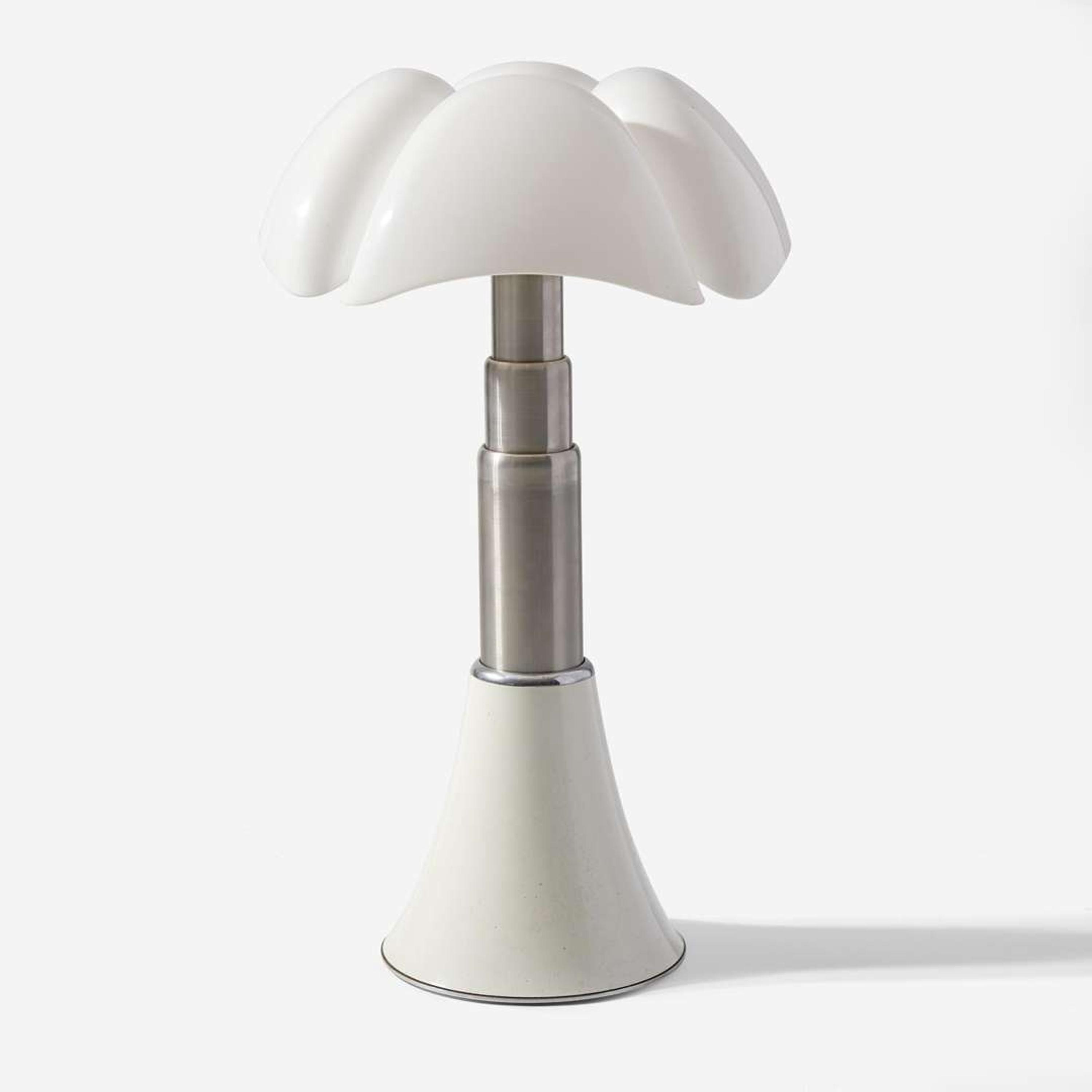 Gae Aulenti (Italian, 1927-2012) "Pipistrello" Lamp, Model No. 620, Martinelli Luce, Italy, designed 1965, the present lot circa 1970s