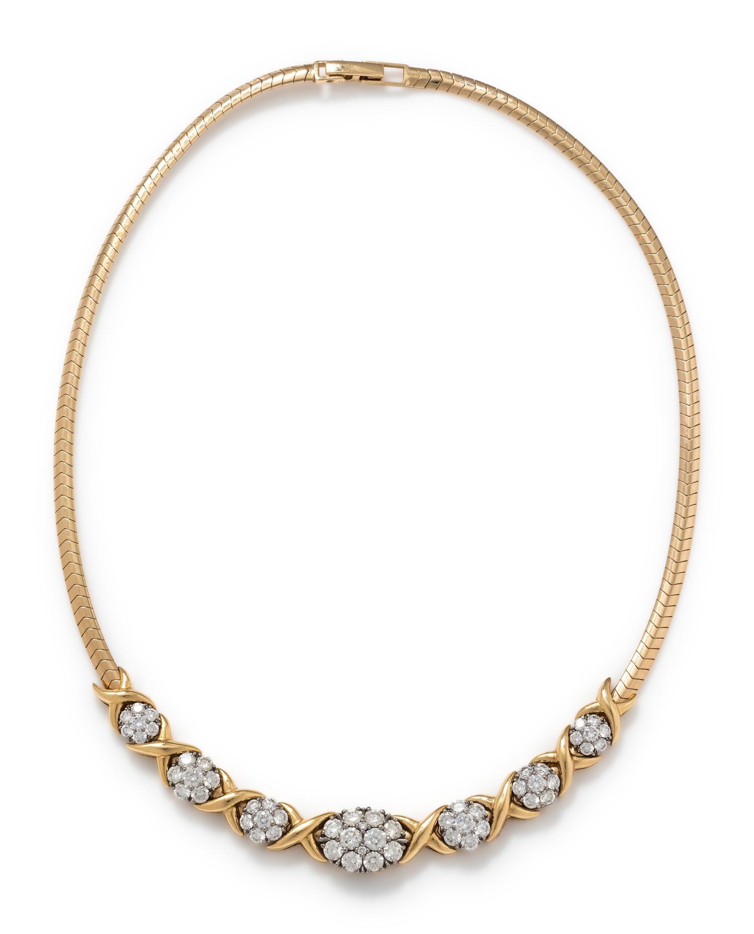 YELLOW GOLD AND DIAMOND NECKLACE