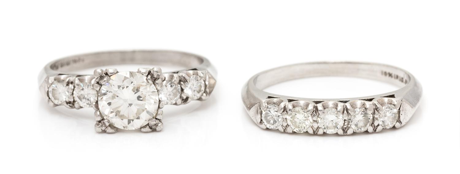 A Platinum and Diamond Ring Set, 6.30 dwts.