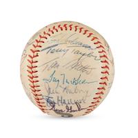 A 1975 Philadelphia Phillies Team Signed Autograph Baseball