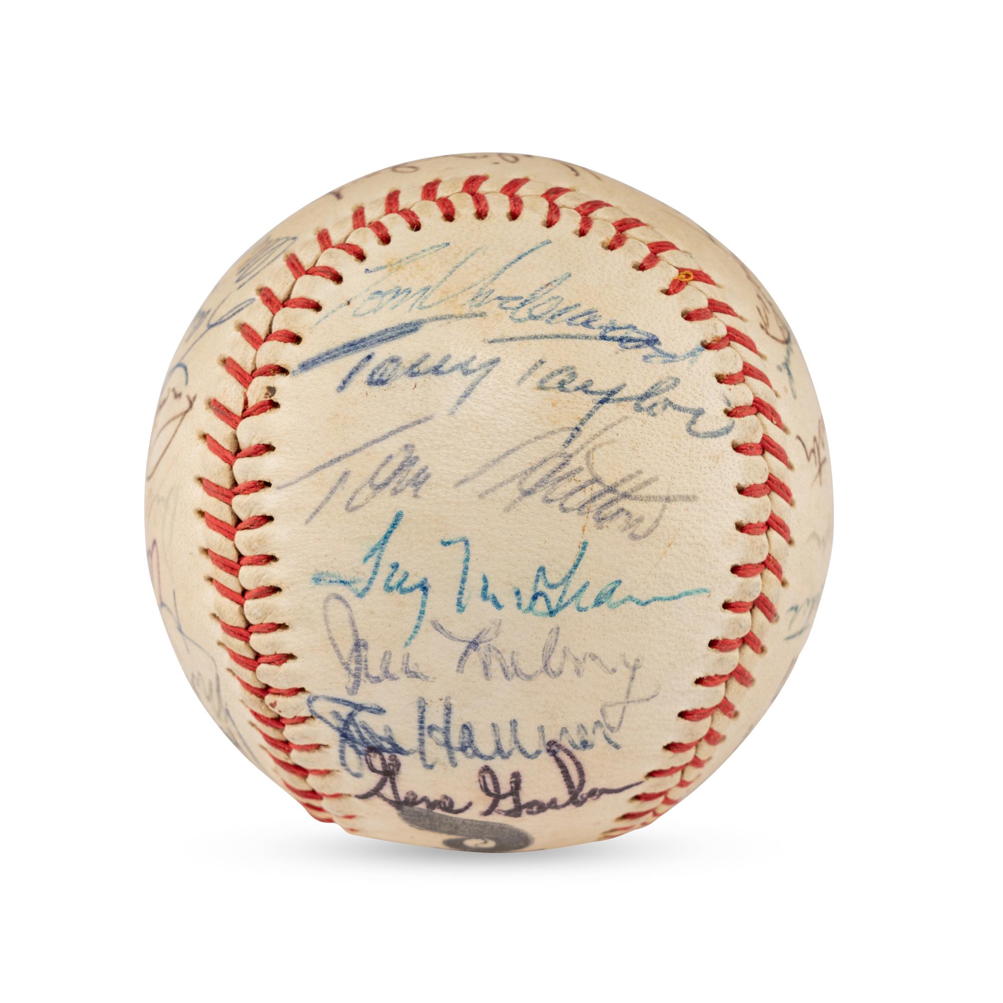 A 1975 Philadelphia Phillies Team Signed Autograph Baseball