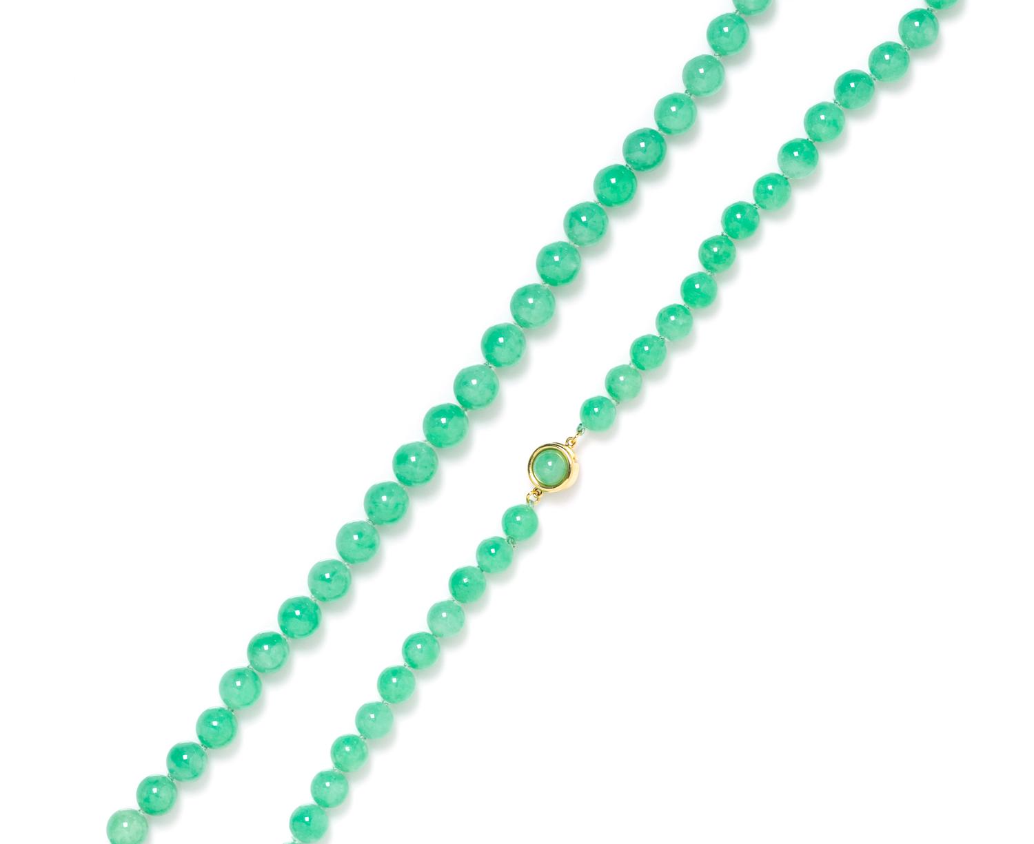 A Graduated Single Strand Jadeite Jade Bead Necklace,