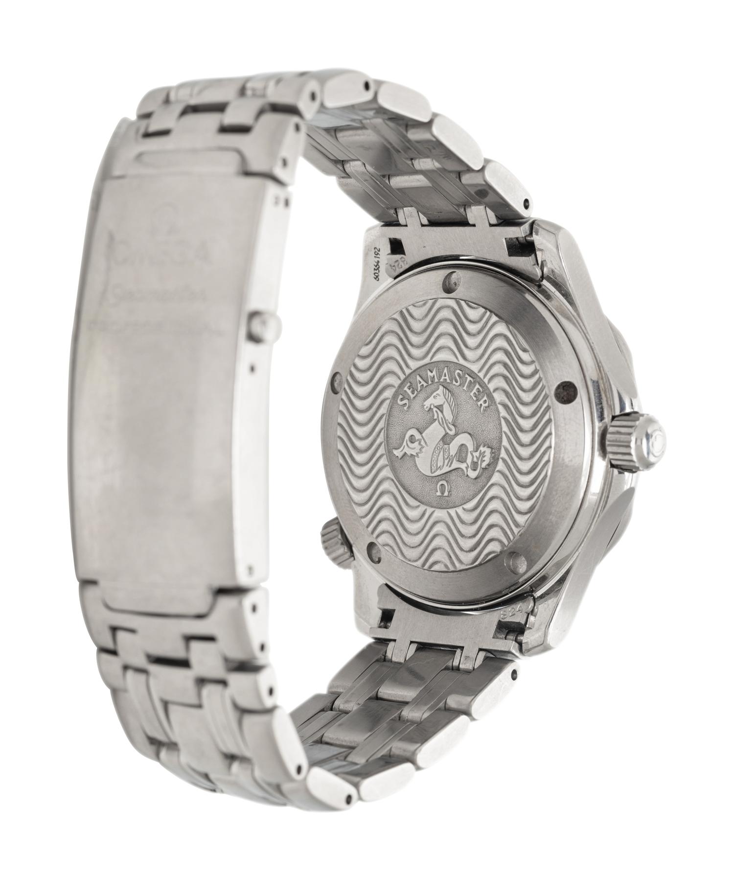 OMEGA, STAINLESS STEEL 'SEAMASTER' WATCH