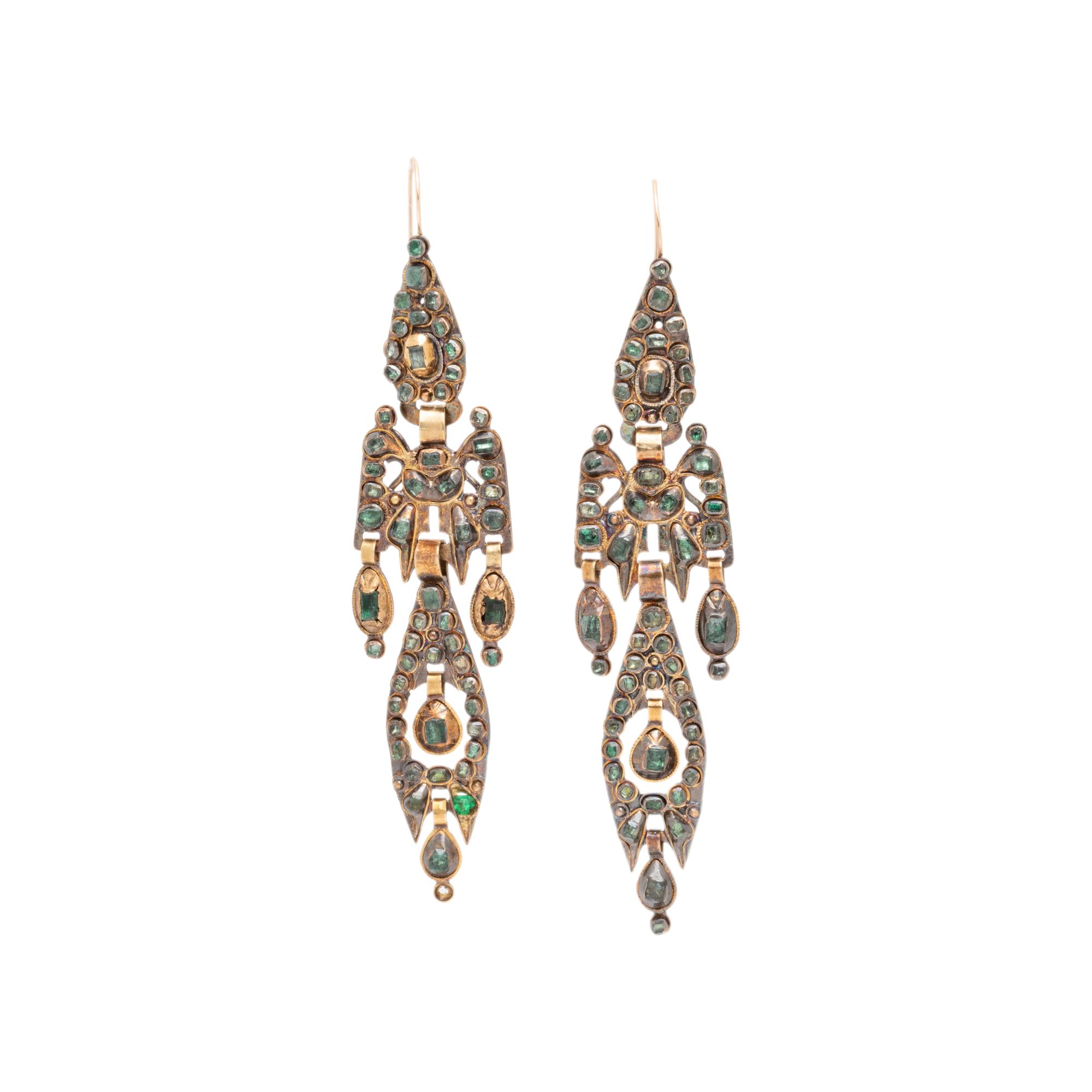 GEORGIAN, YELLOW GOLD AND EMERALD EARRINGS