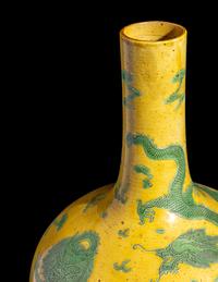 A Chinese Yellow Ground Green Enameled Porcelain 'Dragon' Bottle Vase, Tianqiuping