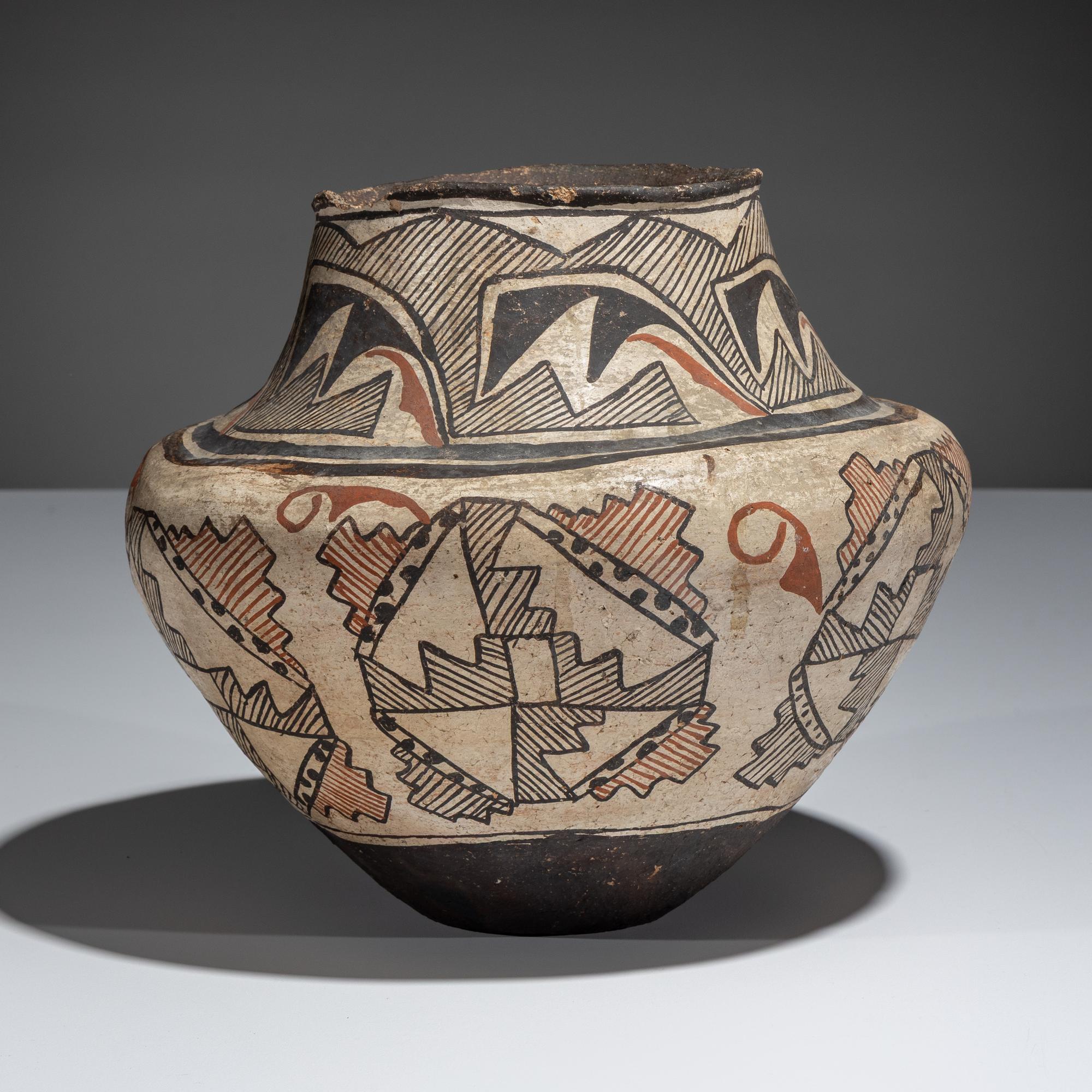 Zuni Three-Color Pottery Jar