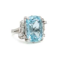 AQUAMARINE AND DIAMOND RING