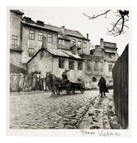 Roman Vishniac (1987-1990) Street in the Jewish Quarter of Lublin, Poland, 1935-1938