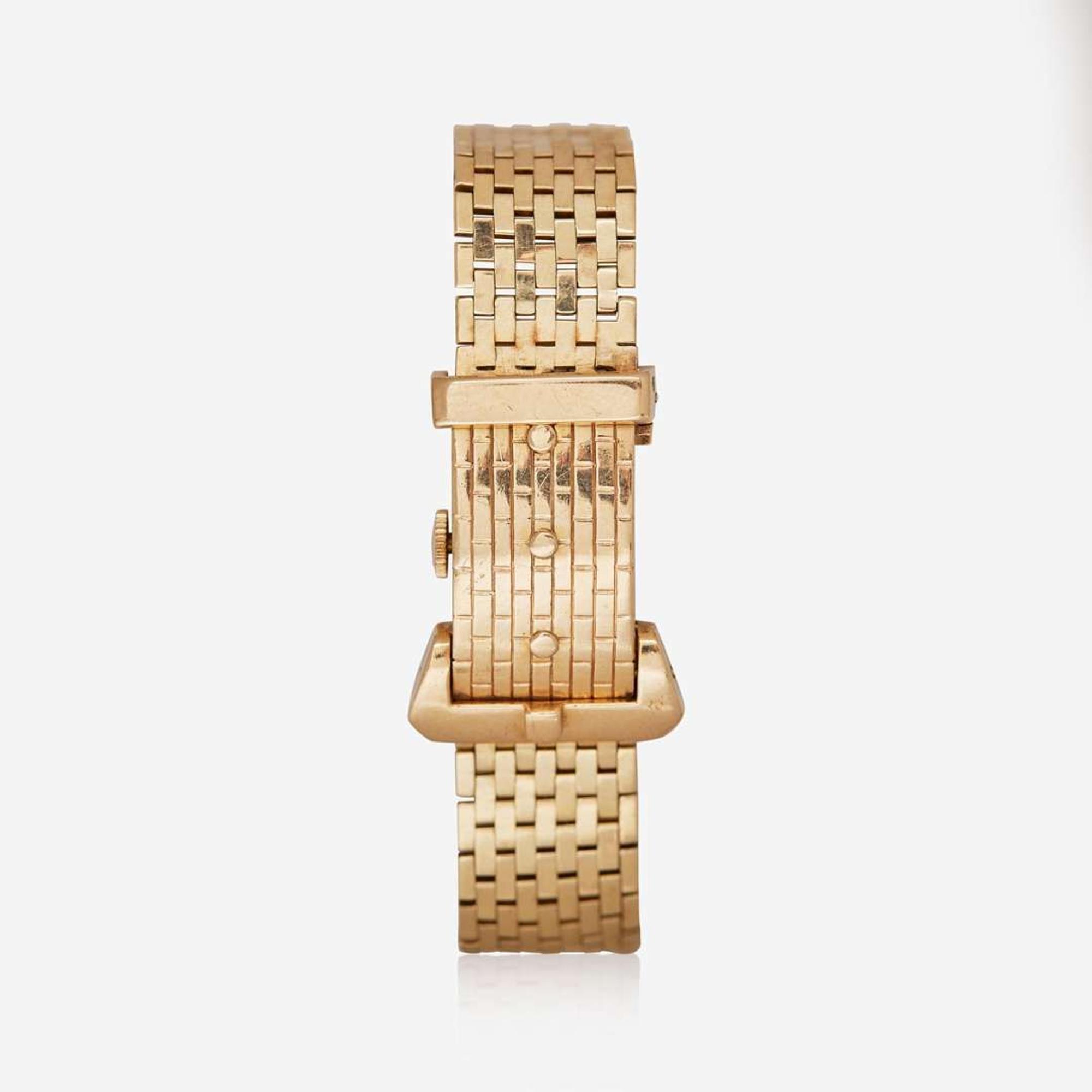 A Retro 14K Yellow Gold Watch