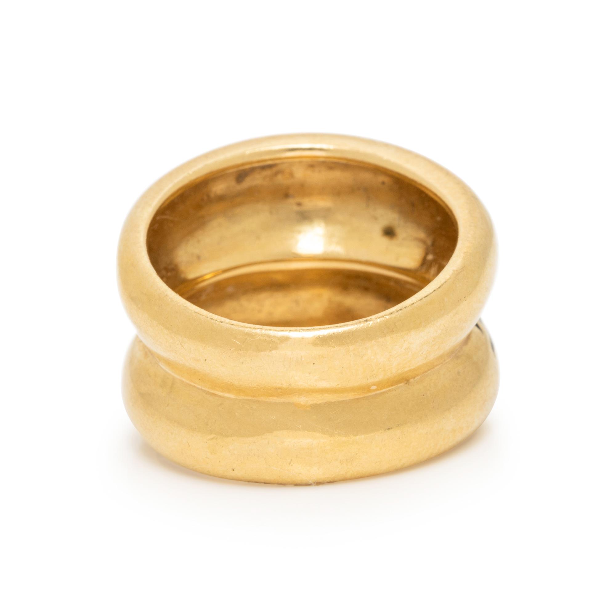 YELLOW GOLD AND ENAMEL RING