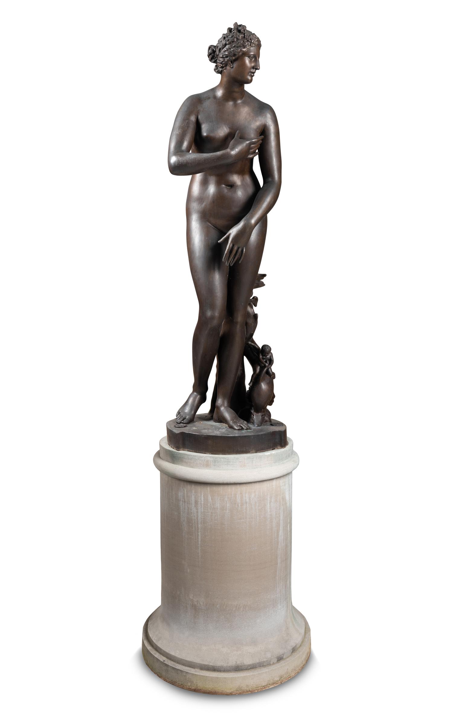 A Bronze Figure of Venus de Medici After the Antique