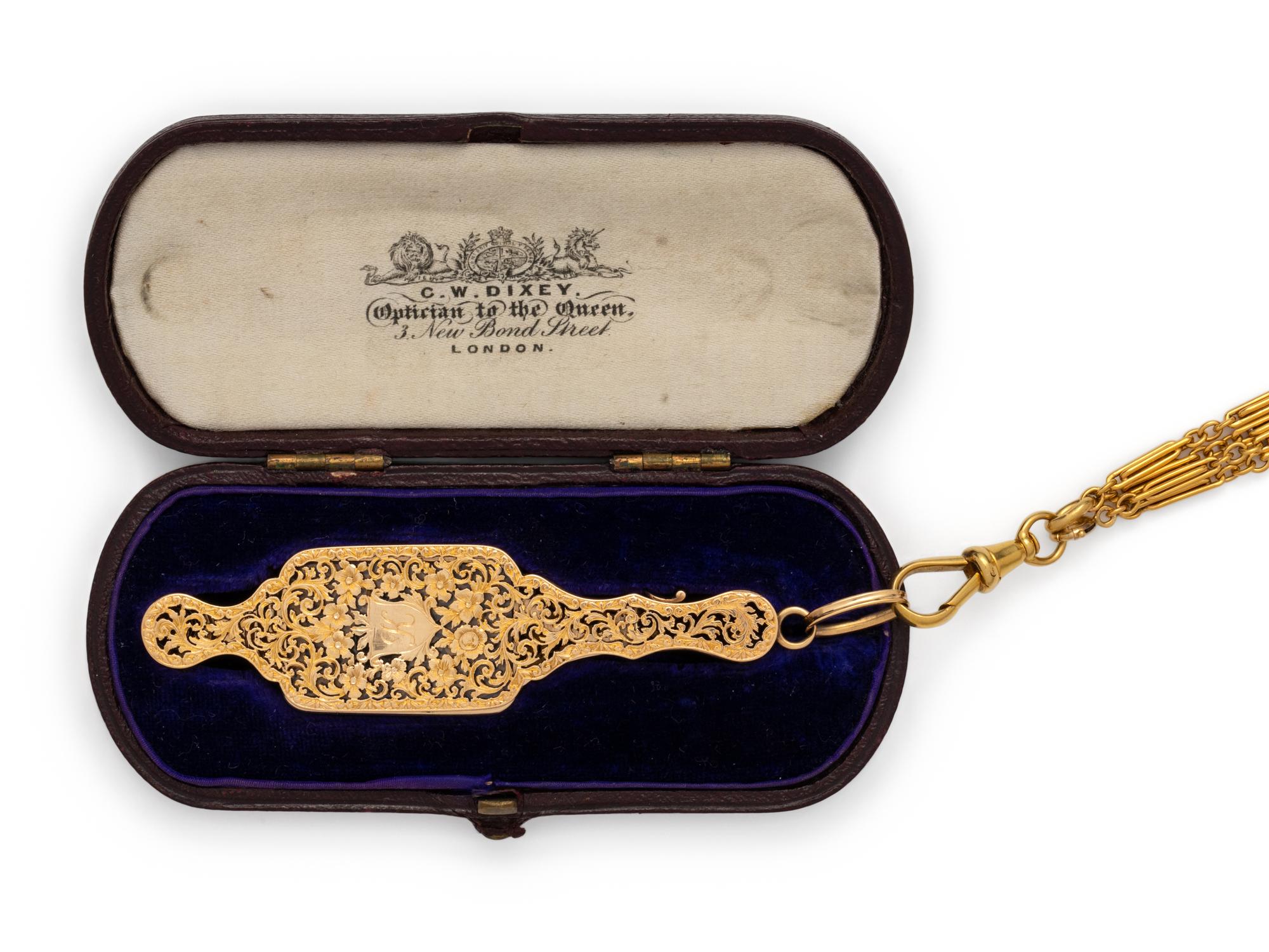 ANTIQUE, YELLOW GOLD LORGNETTE AND LONGCHAIN NECKLACE