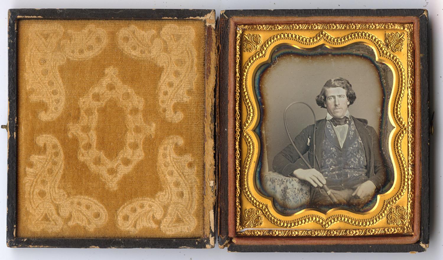 [Daguerreotypes] Differences in Society