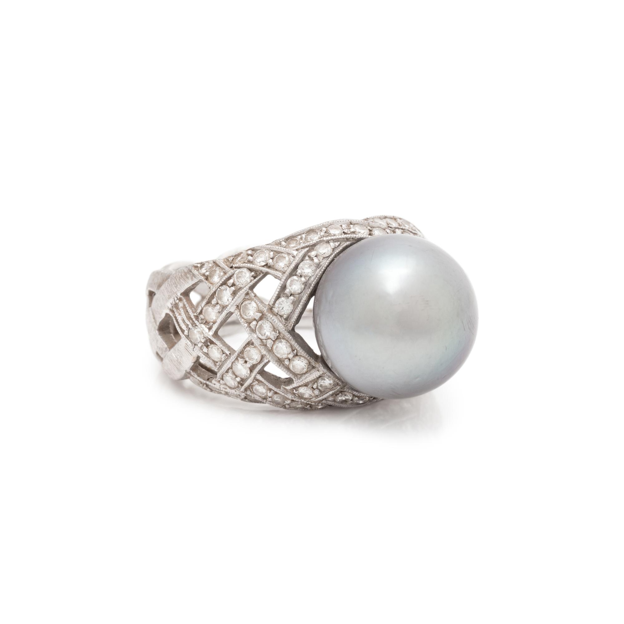 BUCCELLATI, CULTURED TAHITIAN PEARL AND DIAMOND RING