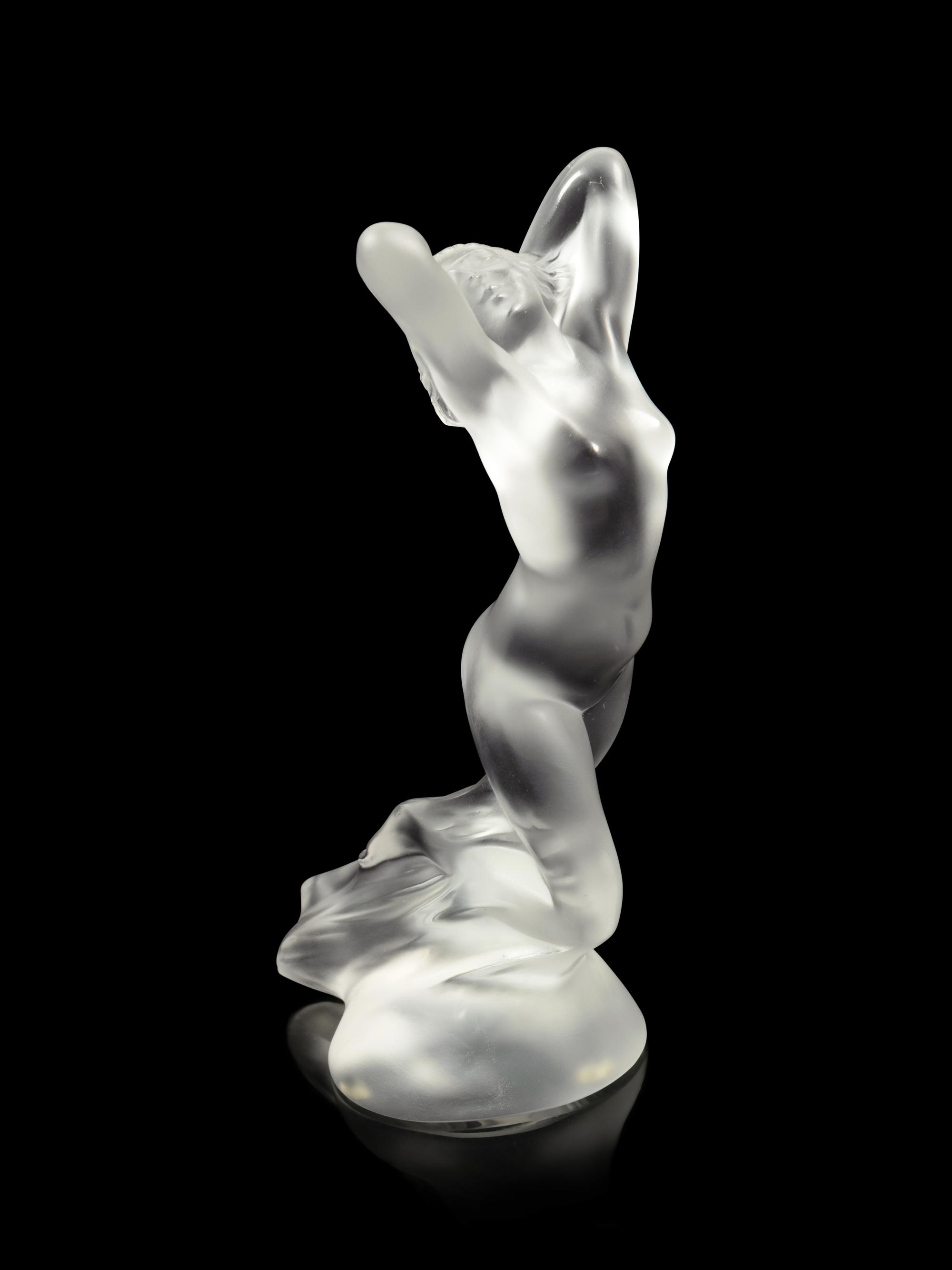 A Lalique Danseuse Bras Levés Figure