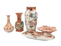 Five Japanese Kutani Porcelain Articles