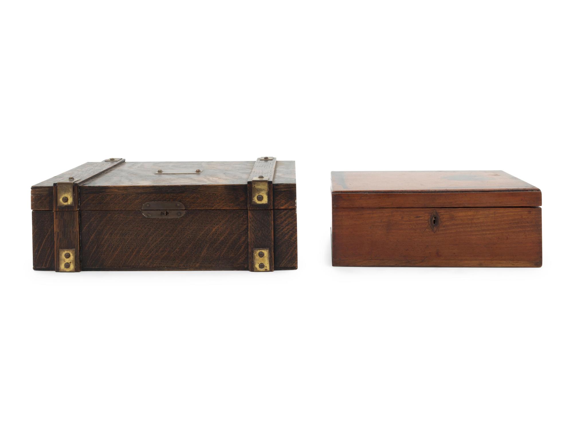 A Collection of Wooden Table Articles