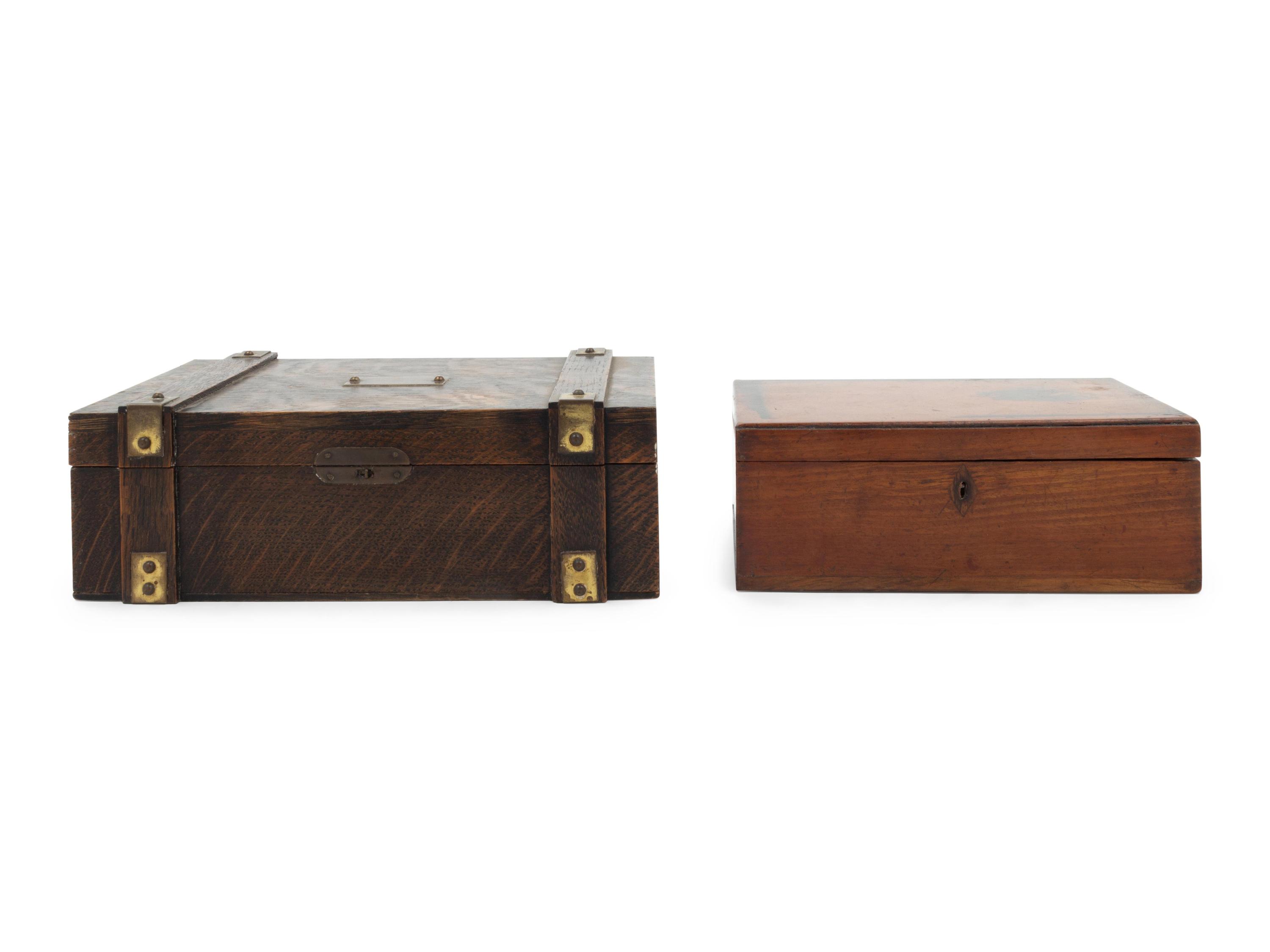 A Collection of Wooden Table Articles