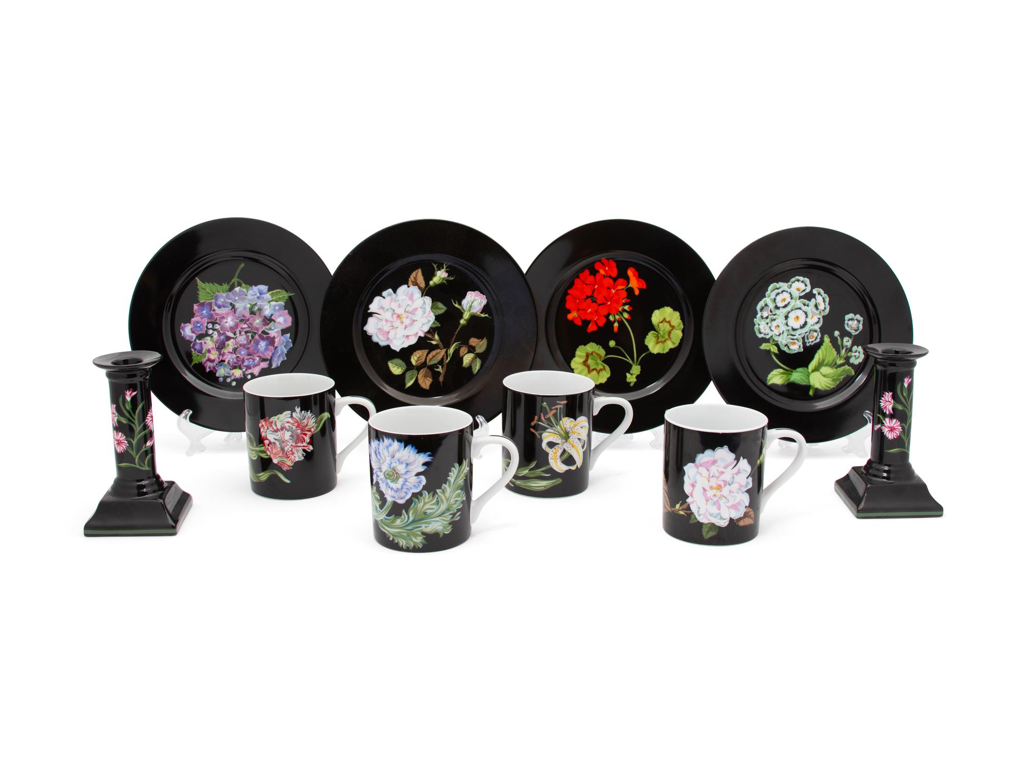 A 26-Piece Mrs. Delany's Flowers Porcelain Service — 20TH CENTURY