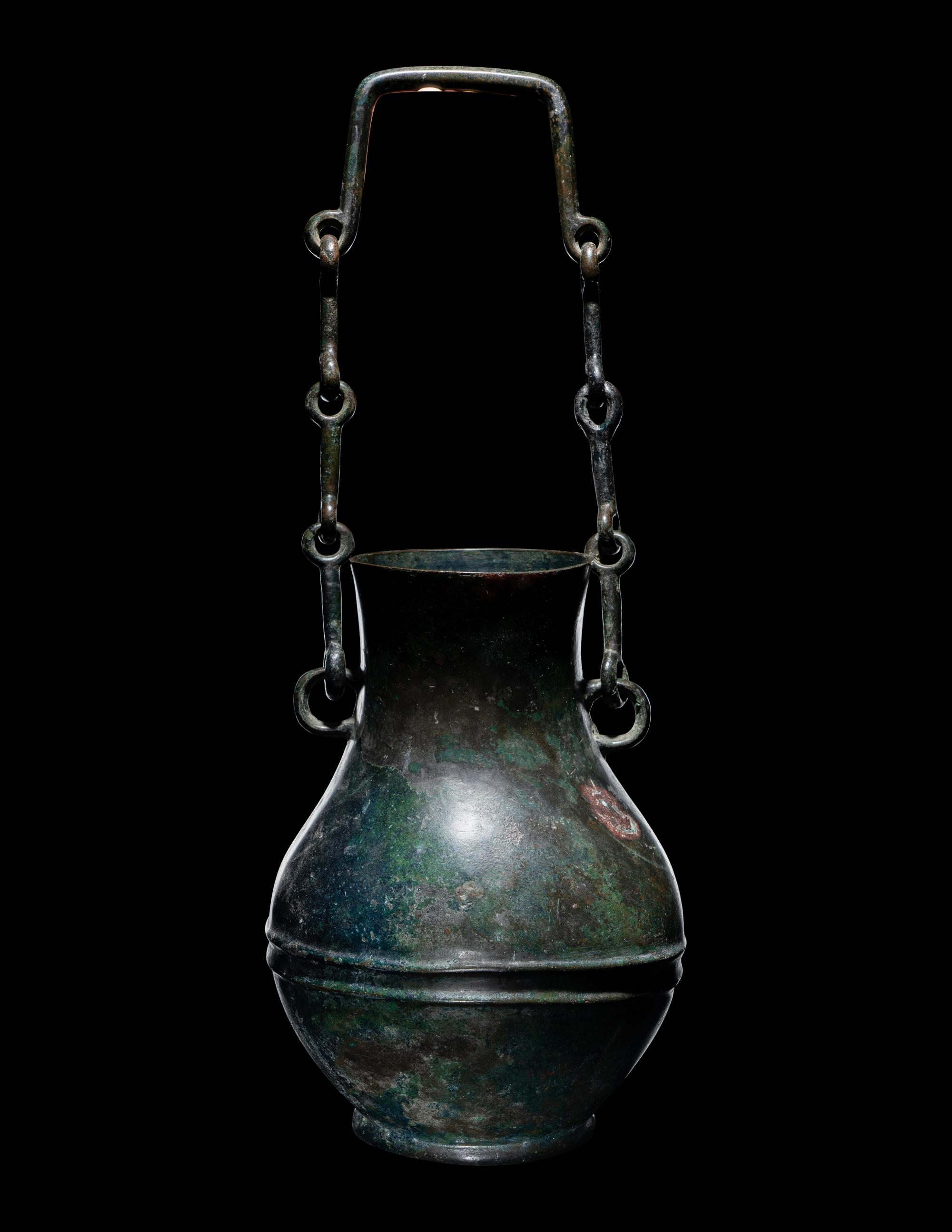 A Bronze Ritual Wine Vessel, Hu