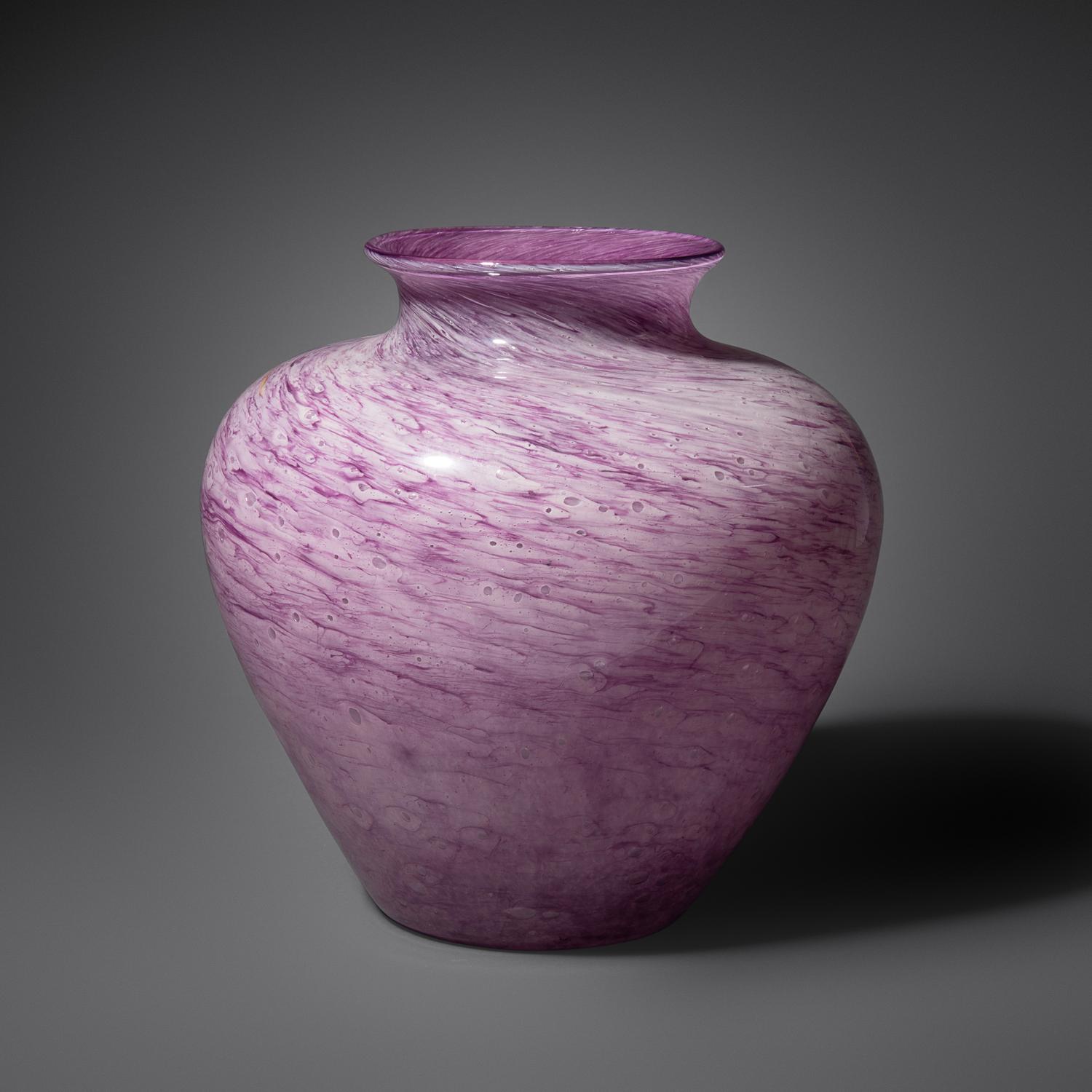 Lavender Cluthra Swirl vase
