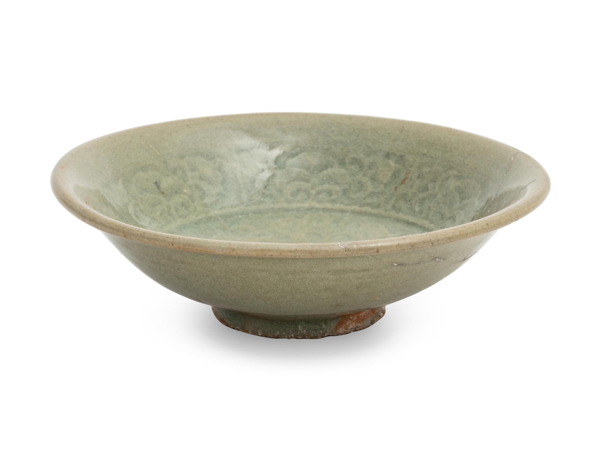 A Chinese Yaozhou Incised Celadon Glazed Porcelain Dish